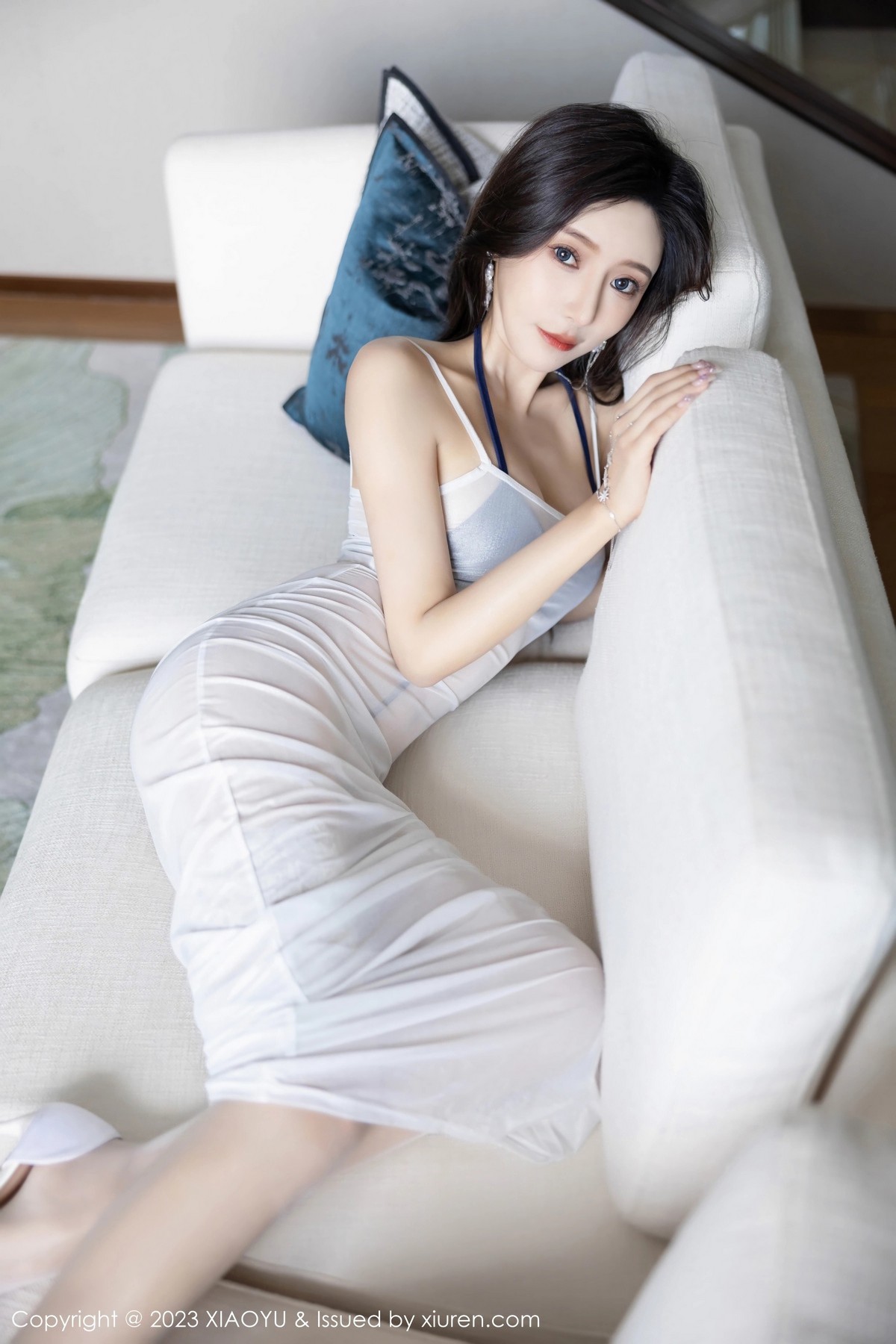 [XIAOYU]高清写真图 2023.06.19 VOL.1052 王馨瑶yanni 长裙美腿