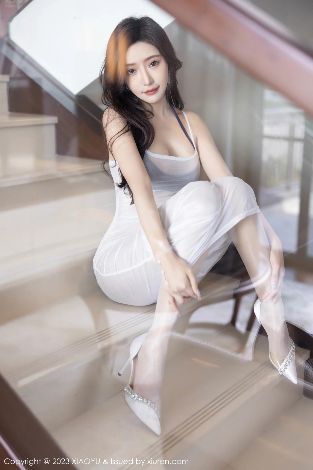 [XIAOYU]高清写真图 2023.06.19 VOL.1052 王馨瑶yanni 长裙美腿