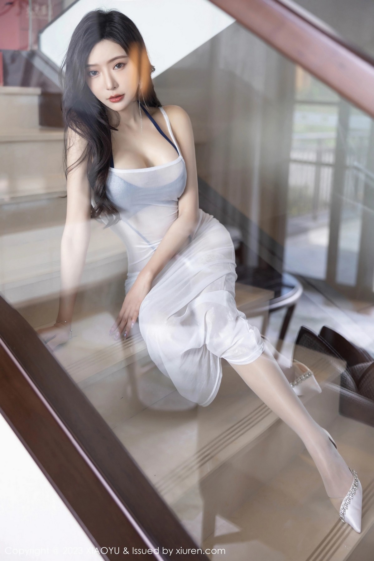 [XIAOYU]高清写真图 2023.06.19 VOL.1052 王馨瑶yanni 长裙美腿