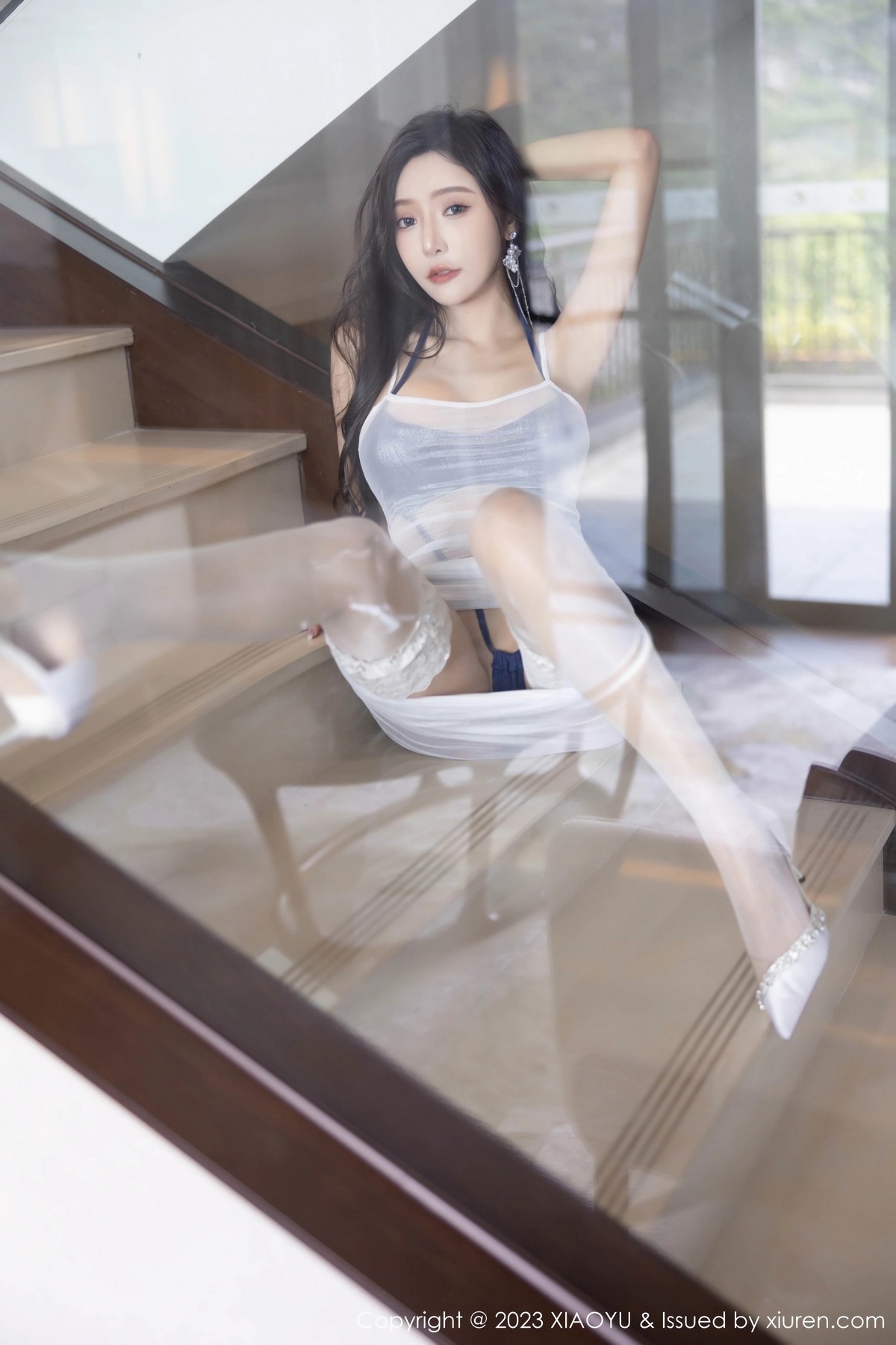 [XIAOYU]高清写真图 2023.06.19 VOL.1052 王馨瑶yanni 长裙美腿