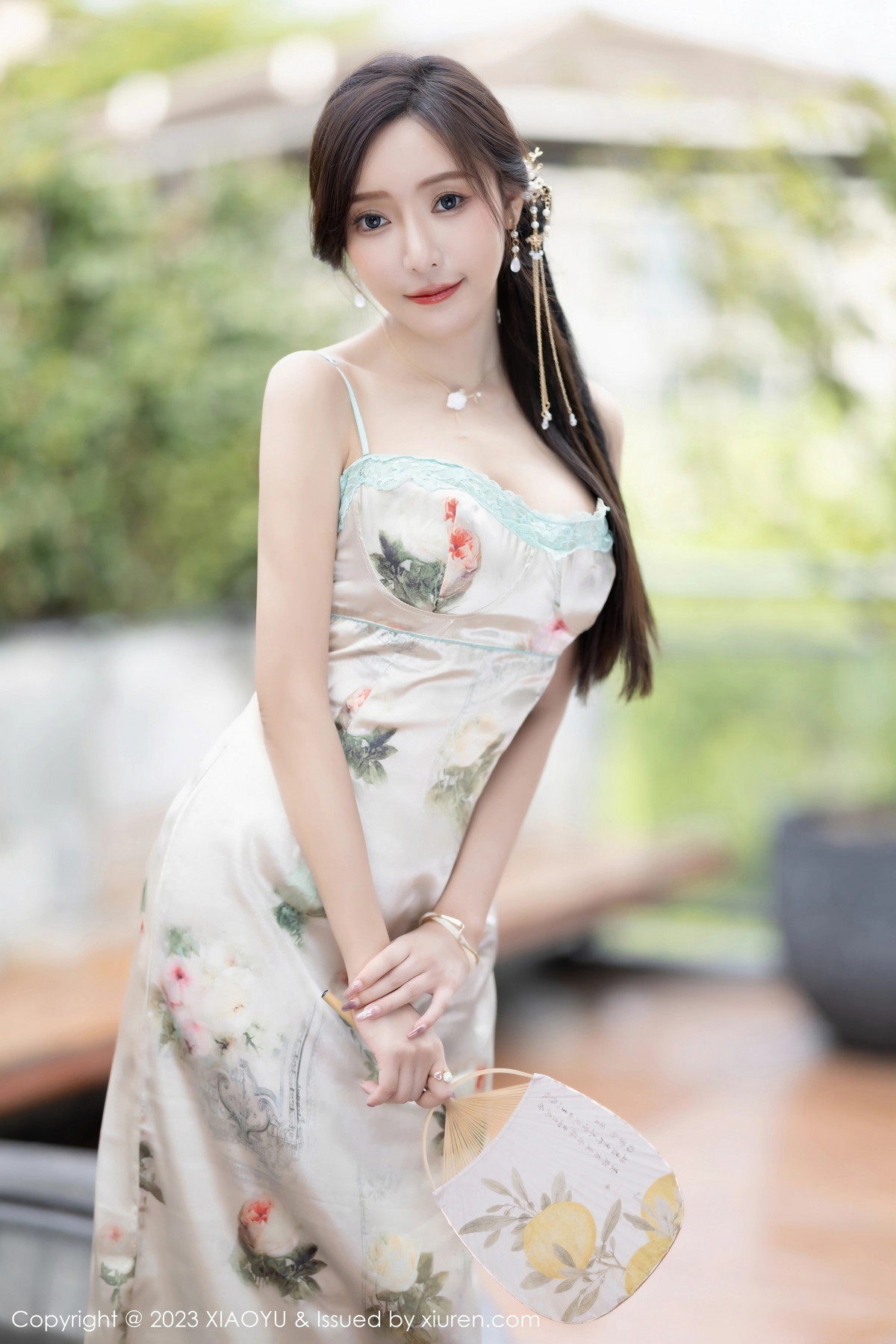[XIAOYU]高清写真图 2023.08.22 VOL.1097 王馨瑶yanni 长裙美腿