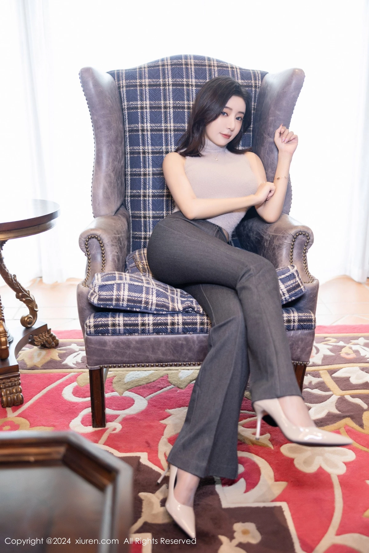 [XiuRen]高清写真图 2024.04.25 No.8451 王馨瑶yanni 黑丝美腿