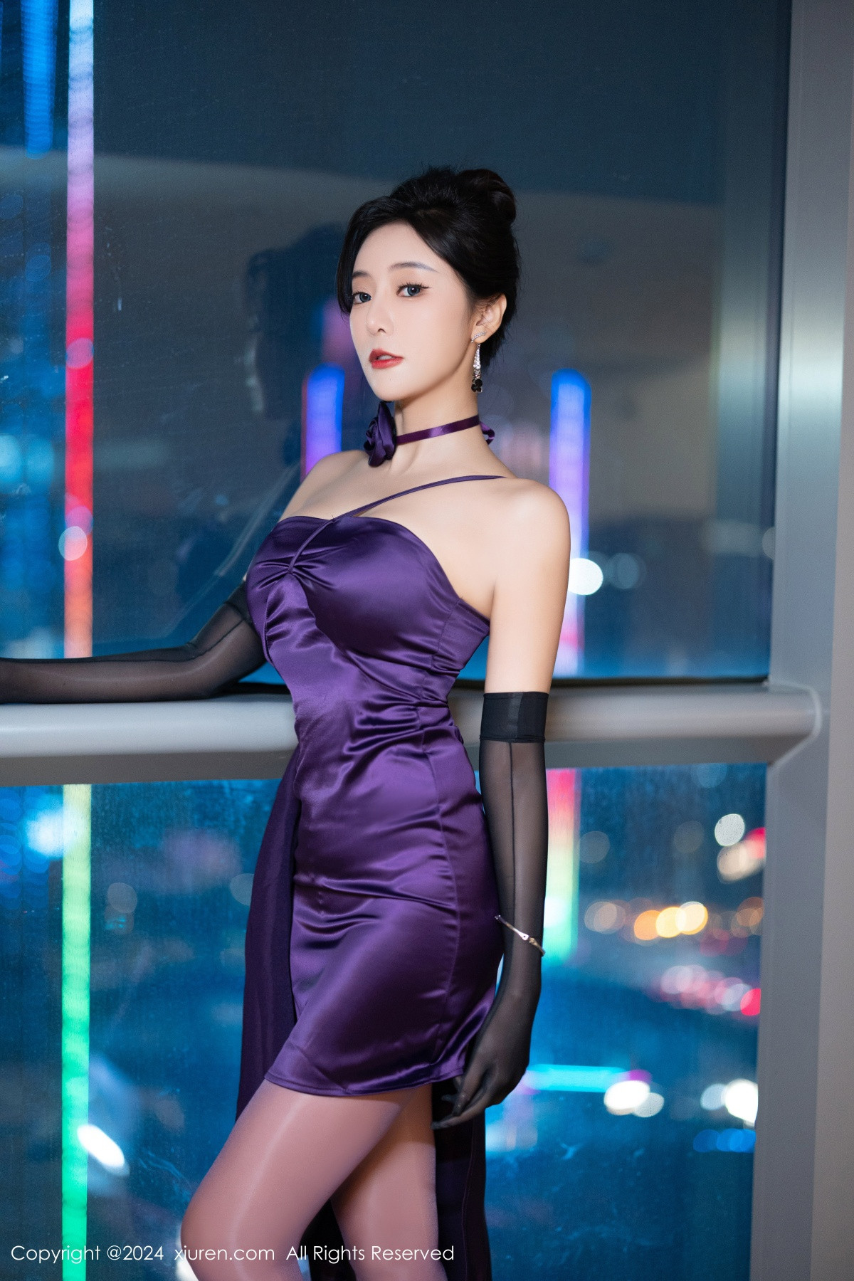 [XiuRen]高清写真图 2024.06.13 No.8698 王馨瑶yanni 丝袜美腿