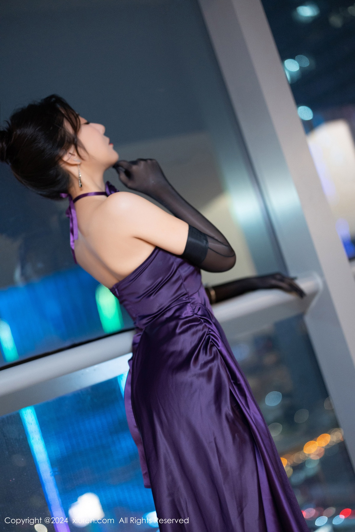 [XiuRen]高清写真图 2024.06.13 No.8698 王馨瑶yanni 丝袜美腿