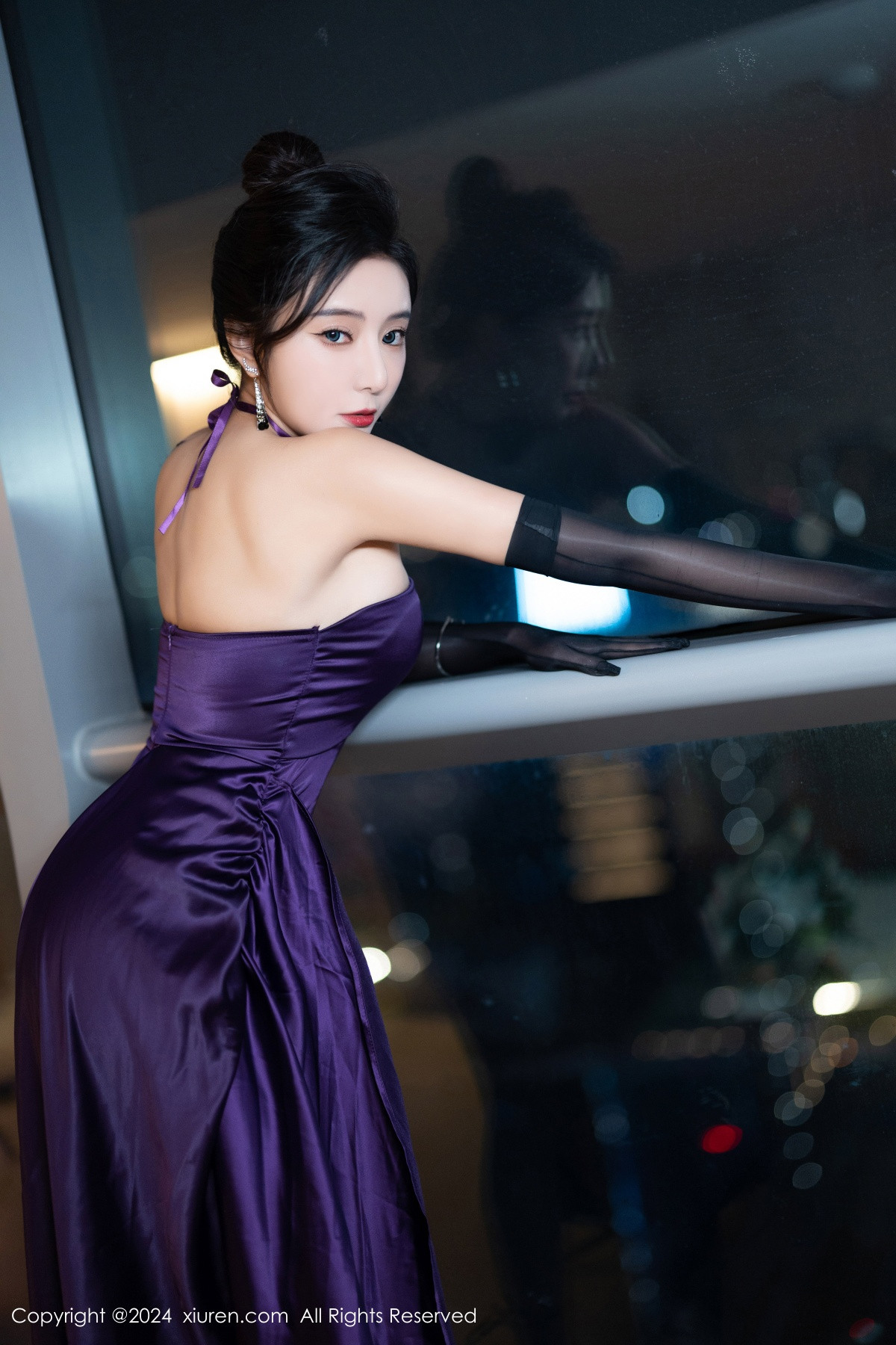 [XiuRen]高清写真图 2024.06.13 No.8698 王馨瑶yanni 丝袜美腿