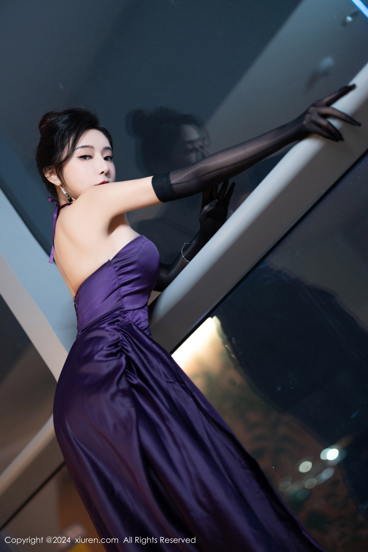 [XiuRen]高清写真图 2024.06.13 No.8698 王馨瑶yanni 丝袜美腿