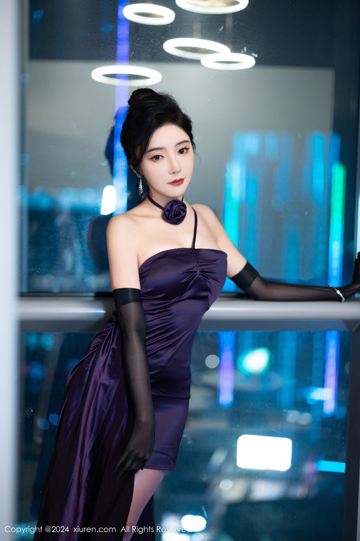 [XiuRen]高清写真图 2024.06.13 No.8698 王馨瑶yanni 丝袜美腿