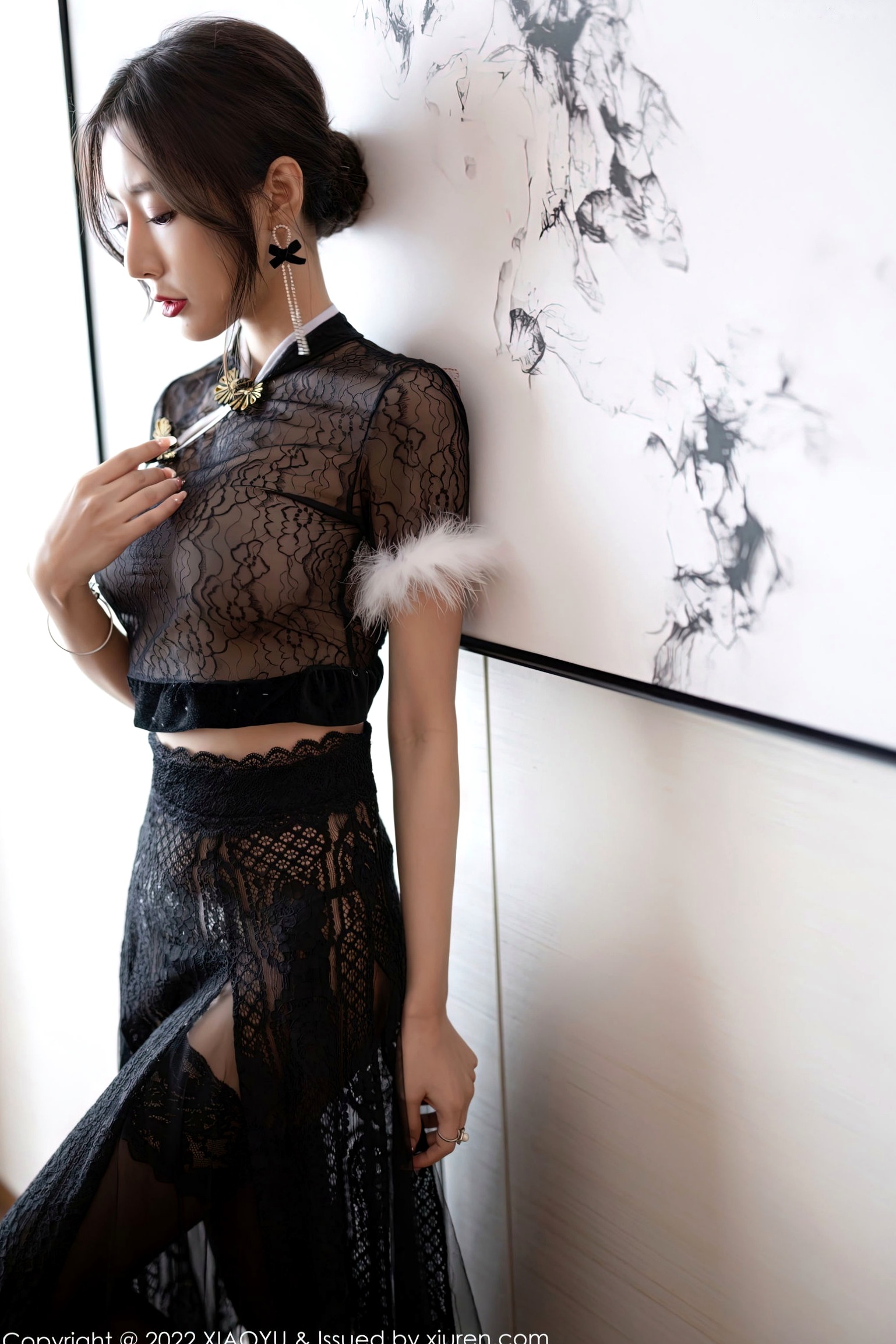 Gallery - XiaoYu语画界 - Painting World 926期：王馨瑶Yanni黑色薄纱情趣旗袍私房，极品蕾丝袜诱惑尽显冷艳气质语画界 - Painting World 极品性感旗袍丝袜诱惑 王馨瑶女神私房照_秀色女神 - image 16