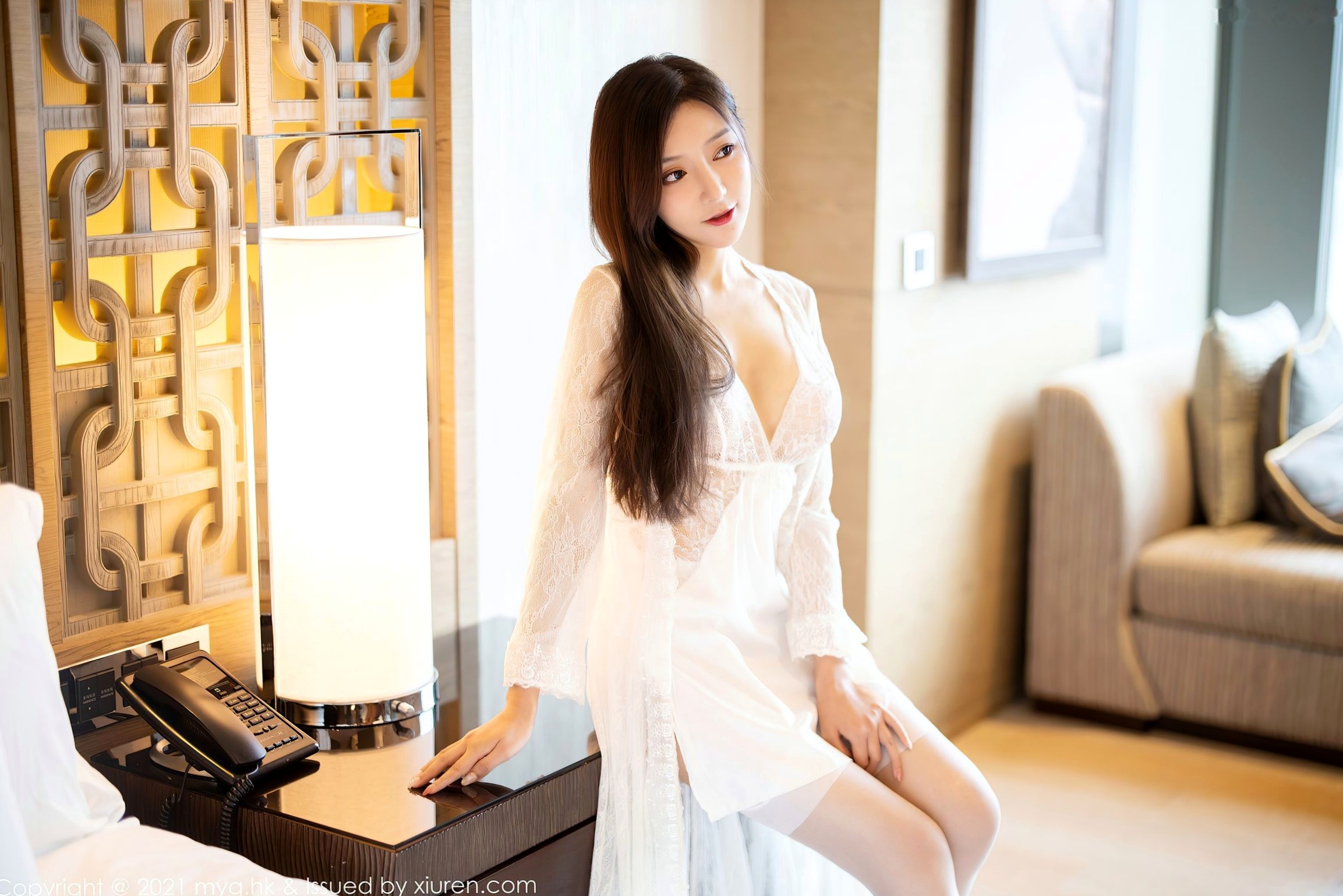 Gallery - MyGirl美媛馆：王馨瑶Yanni酒店私房旅拍，纯白蕾丝镂空吊带裙搭配白丝诱惑，演绎高级纯欲女神，江浙沪旅拍主题大尺度写真。美媛馆性感丝袜私房照女神 王馨瑶女神私房照_秀色女神 - image 3