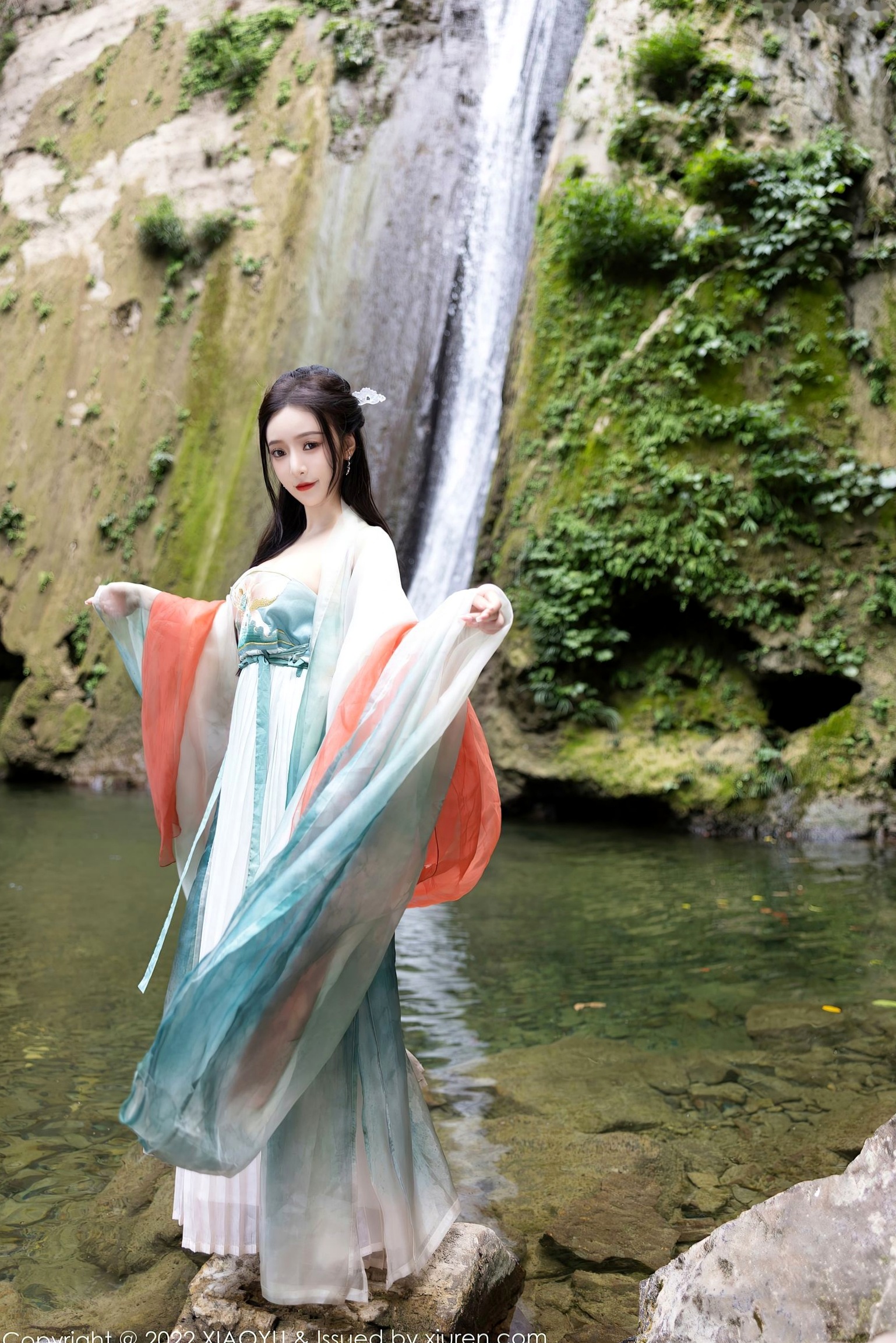 Gallery - XiaoYu语画界 - Painting World ：王馨瑶Yanni杭州户外旅拍，素雅汉服国风写真，清纯仙气与丝袜诱惑尽显东方风韵语画界 - Painting World 户外气质清纯丝袜 王馨瑶女神私房照_秀色女神 - image 20