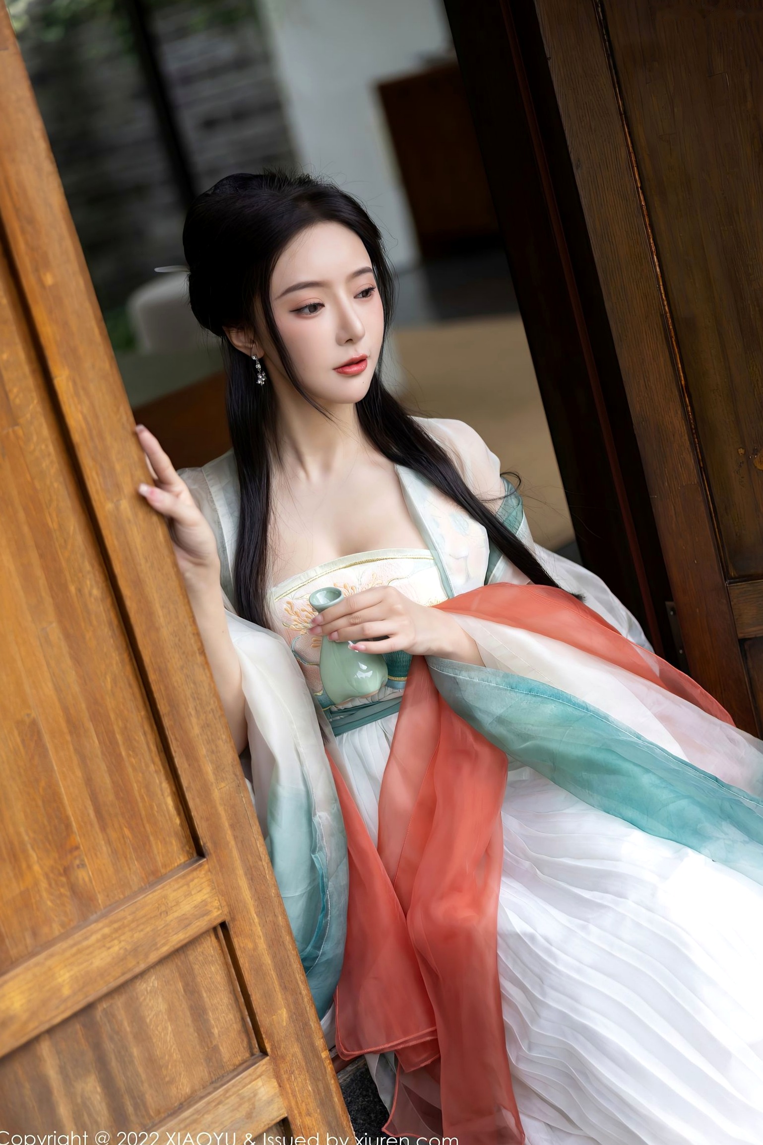 Gallery - XiaoYu语画界 - Painting World ：王馨瑶Yanni杭州户外旅拍，素雅汉服国风写真，清纯仙气与丝袜诱惑尽显东方风韵语画界 - Painting World 户外气质清纯丝袜 王馨瑶女神私房照_秀色女神 - image 30