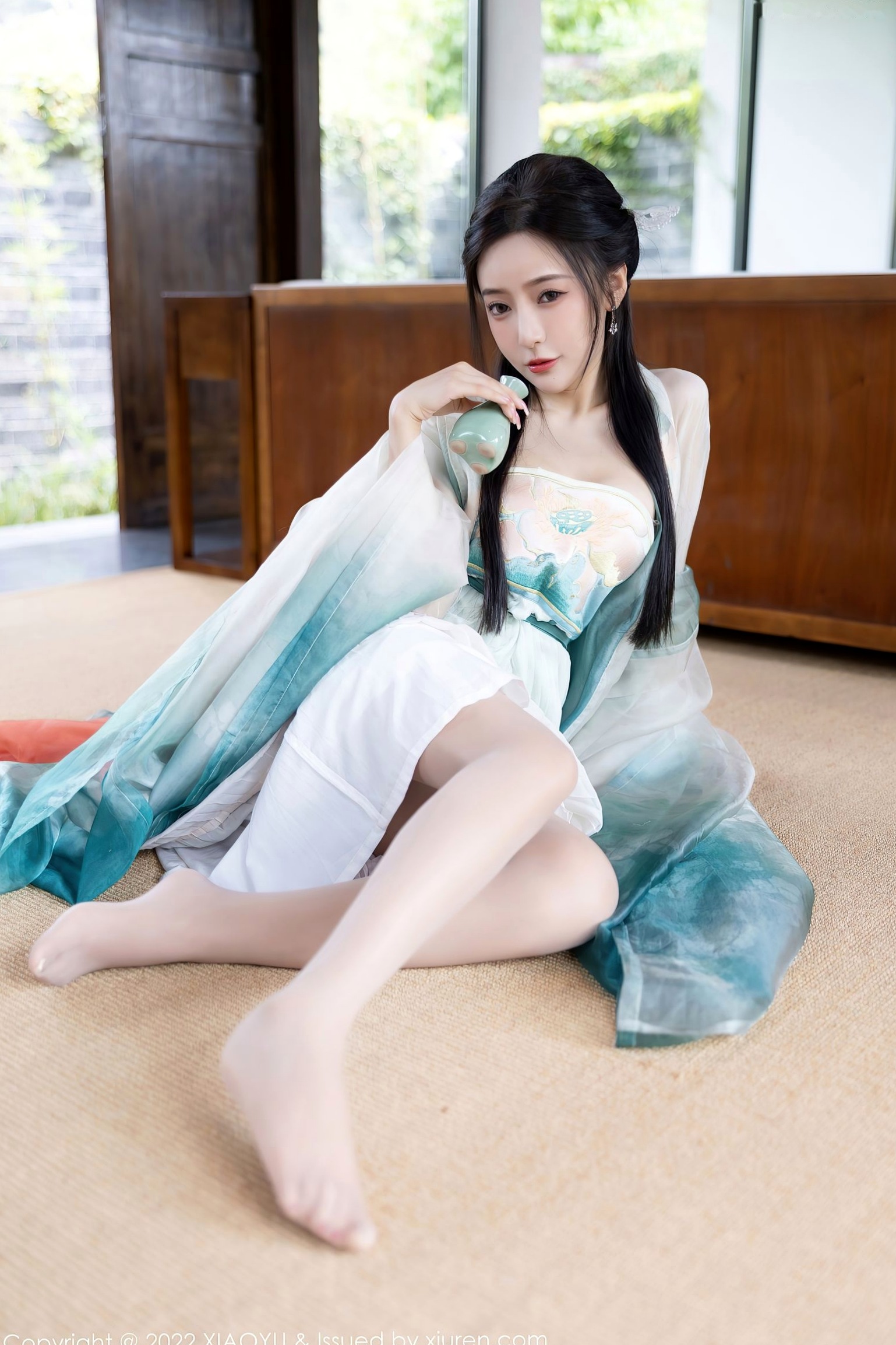 Gallery - XiaoYu语画界 - Painting World ：王馨瑶Yanni杭州户外旅拍，素雅汉服国风写真，清纯仙气与丝袜诱惑尽显东方风韵语画界 - Painting World 户外气质清纯丝袜 王馨瑶女神私房照_秀色女神 - image 37