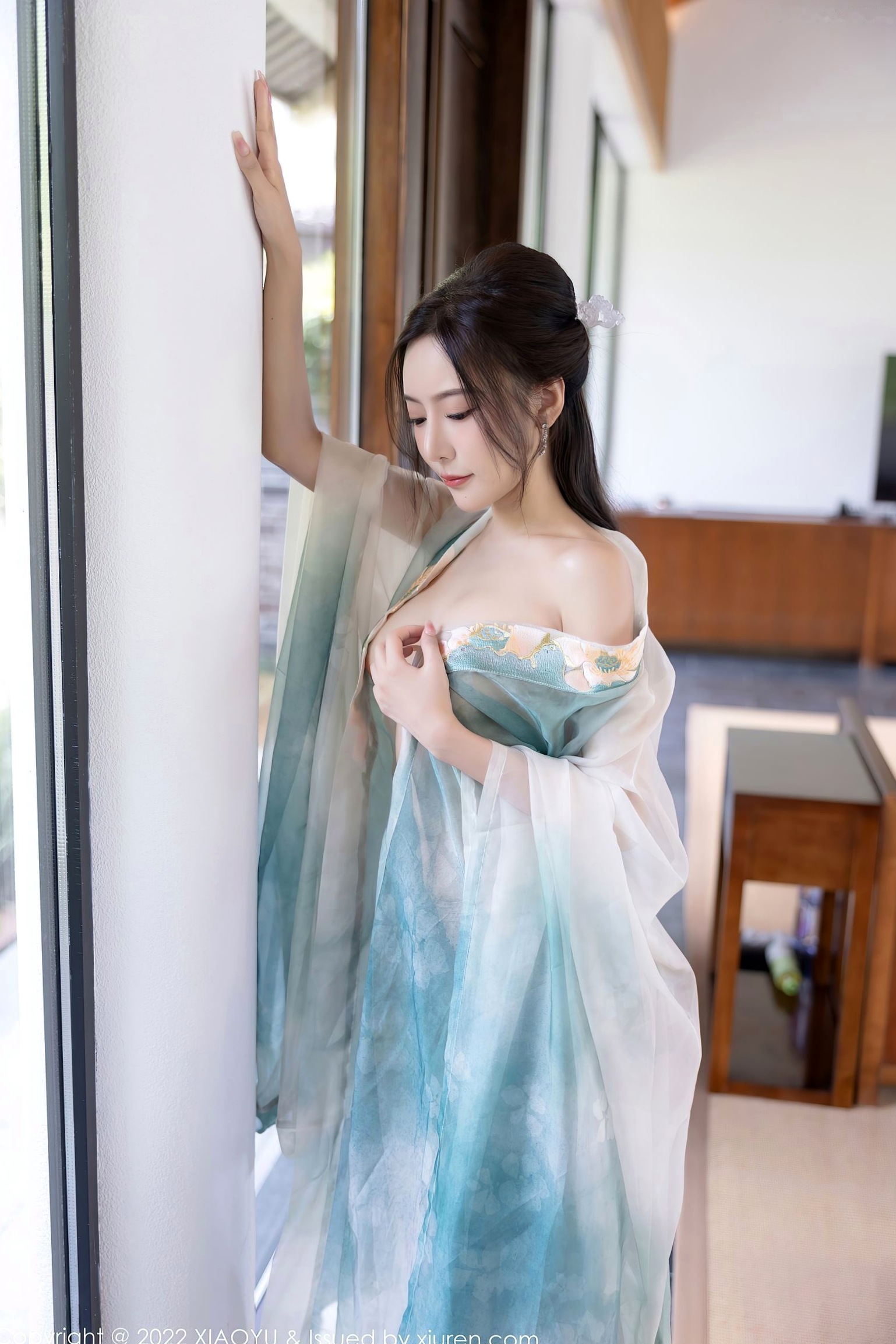Gallery - XiaoYu语画界 - Painting World ：王馨瑶Yanni杭州户外旅拍，素雅汉服国风写真，清纯仙气与丝袜诱惑尽显东方风韵语画界 - Painting World 户外气质清纯丝袜 王馨瑶女神私房照_秀色女神 - image 88