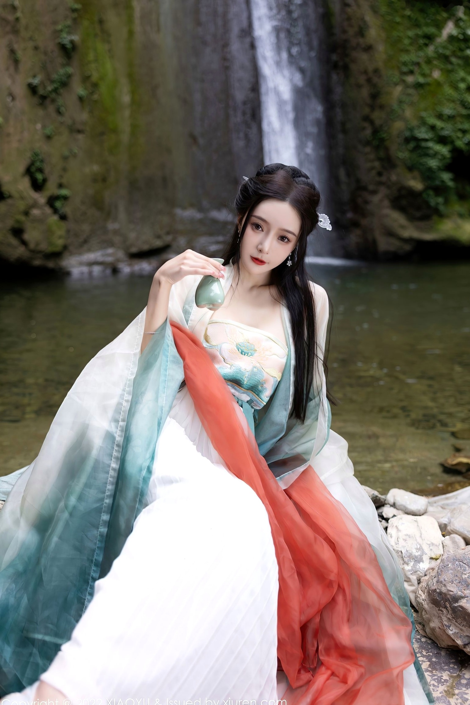 Gallery - XiaoYu语画界 - Painting World ：王馨瑶Yanni杭州户外旅拍，素雅汉服国风写真，清纯仙气与丝袜诱惑尽显东方风韵语画界 - Painting World 户外气质清纯丝袜 王馨瑶女神私房照_秀色女神 - image 90