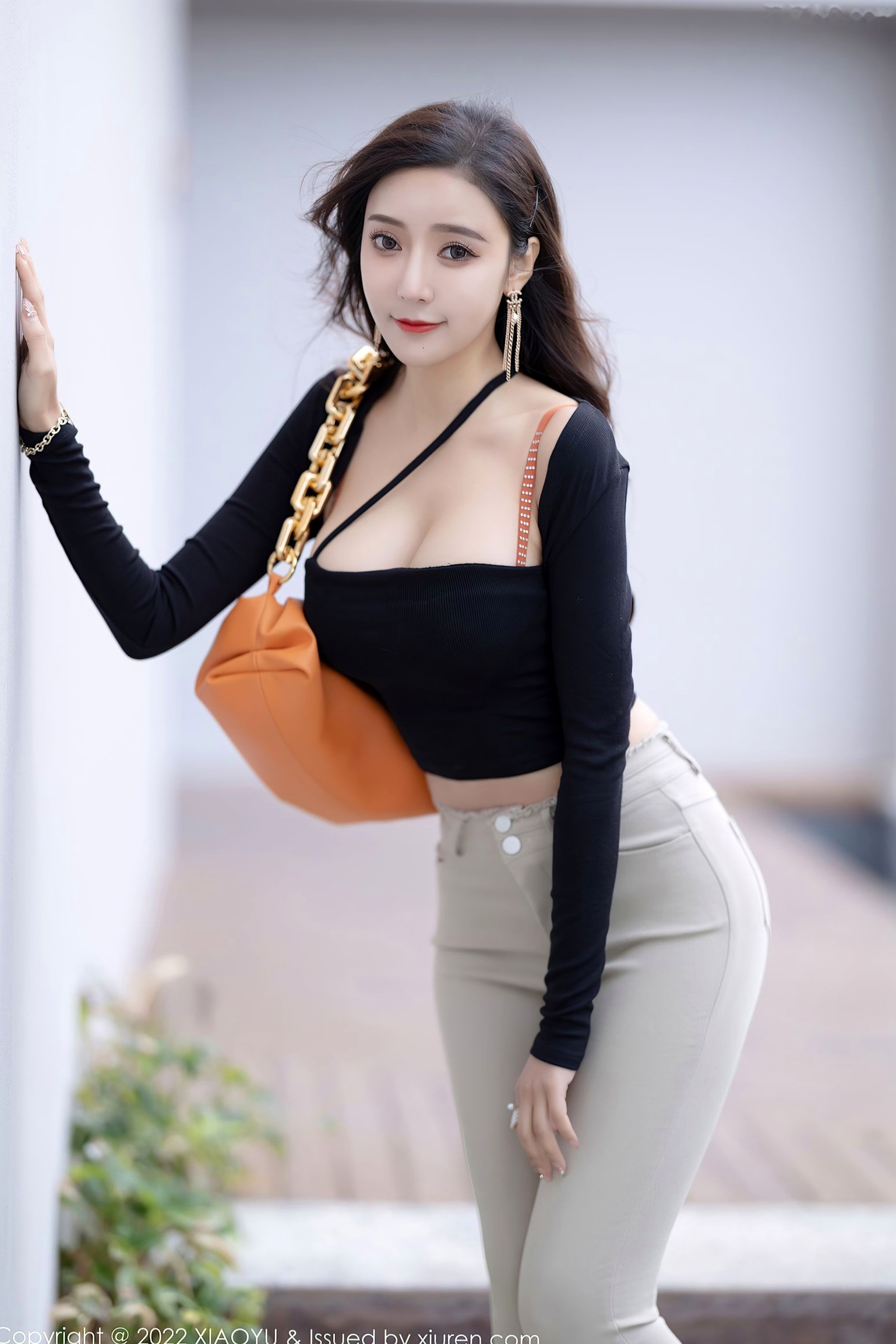 Gallery - XiaoYu语画界 - Painting World -762-王馨瑶Yanni-惠州旅拍户外橙色内衣时尚穿搭，魅力御姐修身长裤尽显极品身材，性感大尺度写真全集语画界 - Painting World 性感极品美腿气质内衣 王馨瑶女神私房照_秀色女神 - image 3