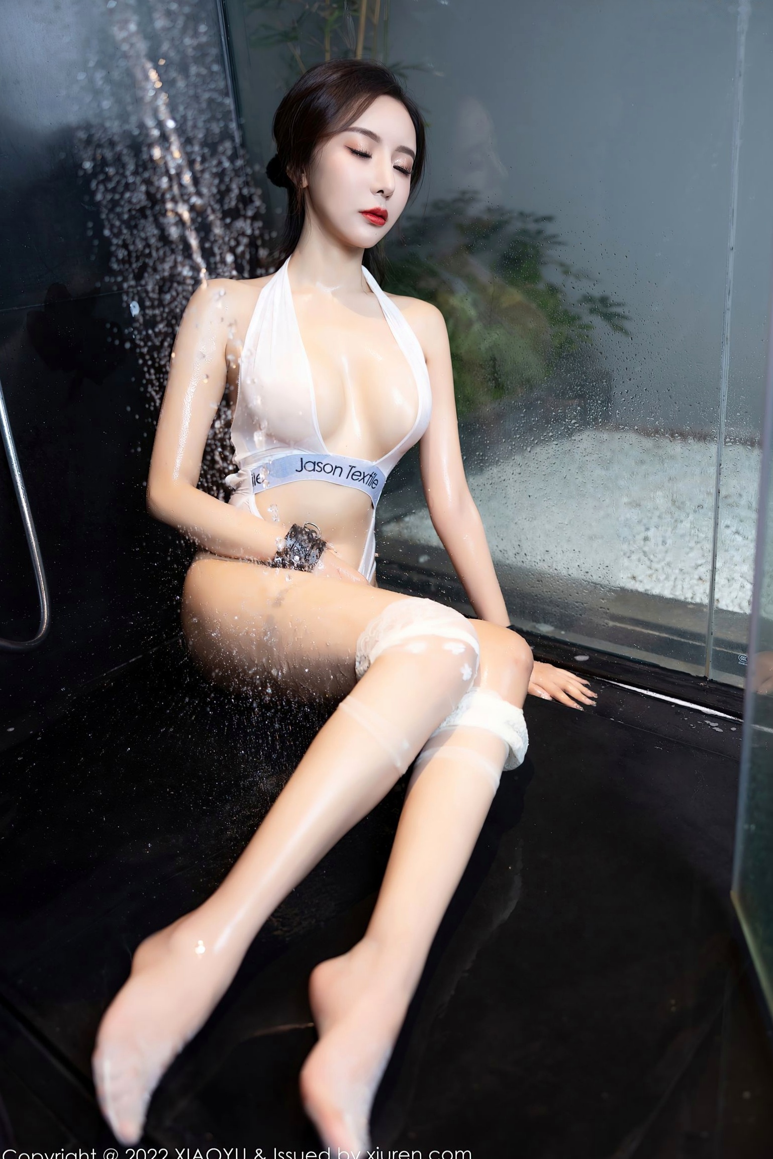 Gallery - XiaoYu语画界 - Painting World -736-王馨瑶Yanni惠州旅拍：浴室湿身诱惑、白色深V连体衣配丝袜，极品私房大尺度写真语画界 - Painting World 性感诱惑私房照丝袜大尺度 王馨瑶女神私房照_秀色女神 - image 78