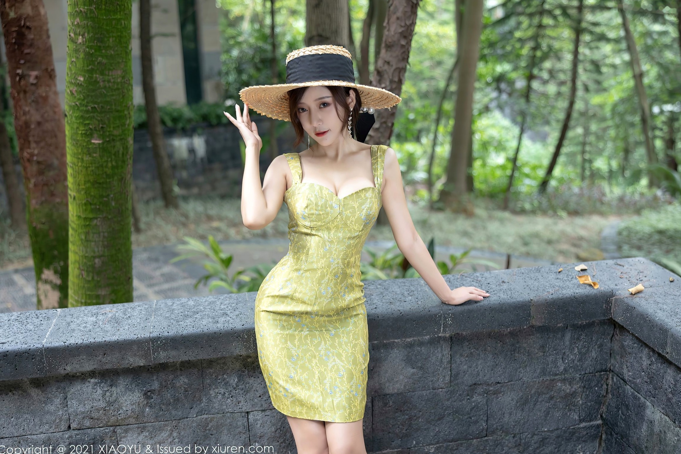 Gallery - XiaoYu语画界 - Painting World -624-王馨瑶Yanni-室内私房诱惑与户外森系优雅写真-典雅多姿服饰-2021.09.28语画界 - Painting World 性感诱惑私房照气质 王馨瑶女神私房照_秀色女神 - image 13
