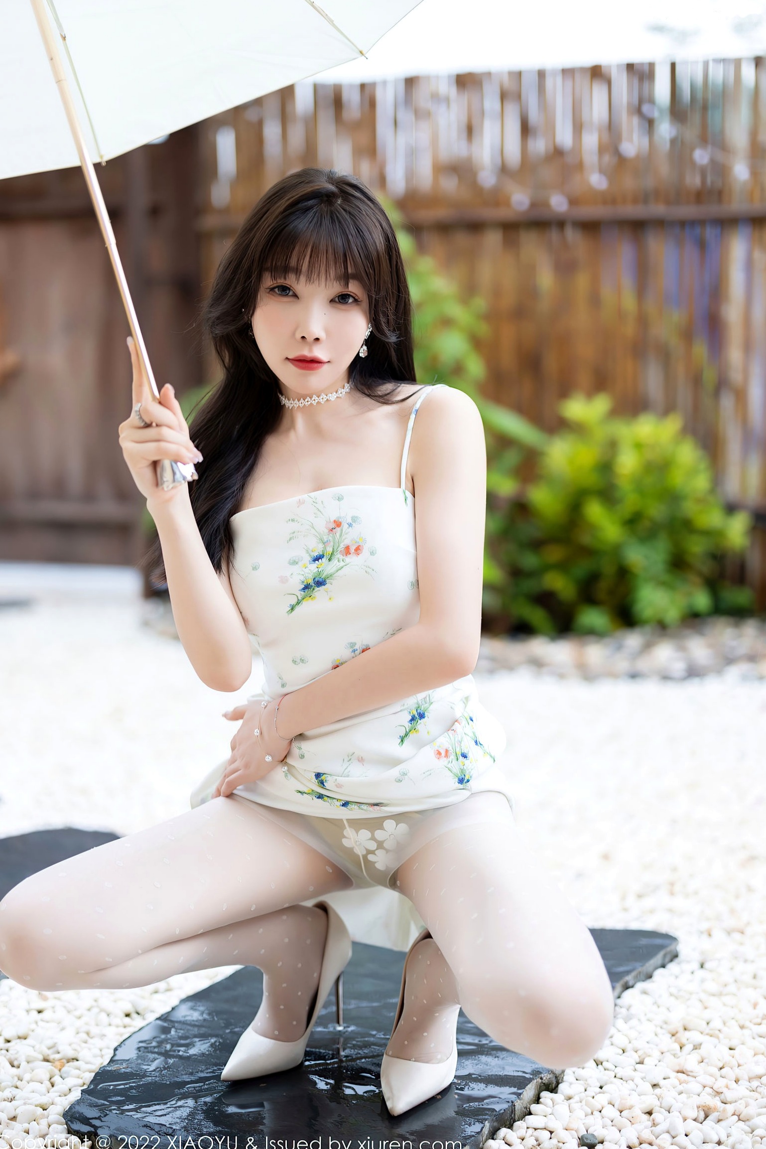 Gallery - XiaoYu语画界 - Painting World -818-芝芝Booty-清新白裙与黄色蕾丝内衣-户外写真美腿白袜极致诱惑-无圣光大尺度语画界 - Painting World 诱惑私房照极品大尺度 芝芝女神私房照_秀色女神 - image 20
