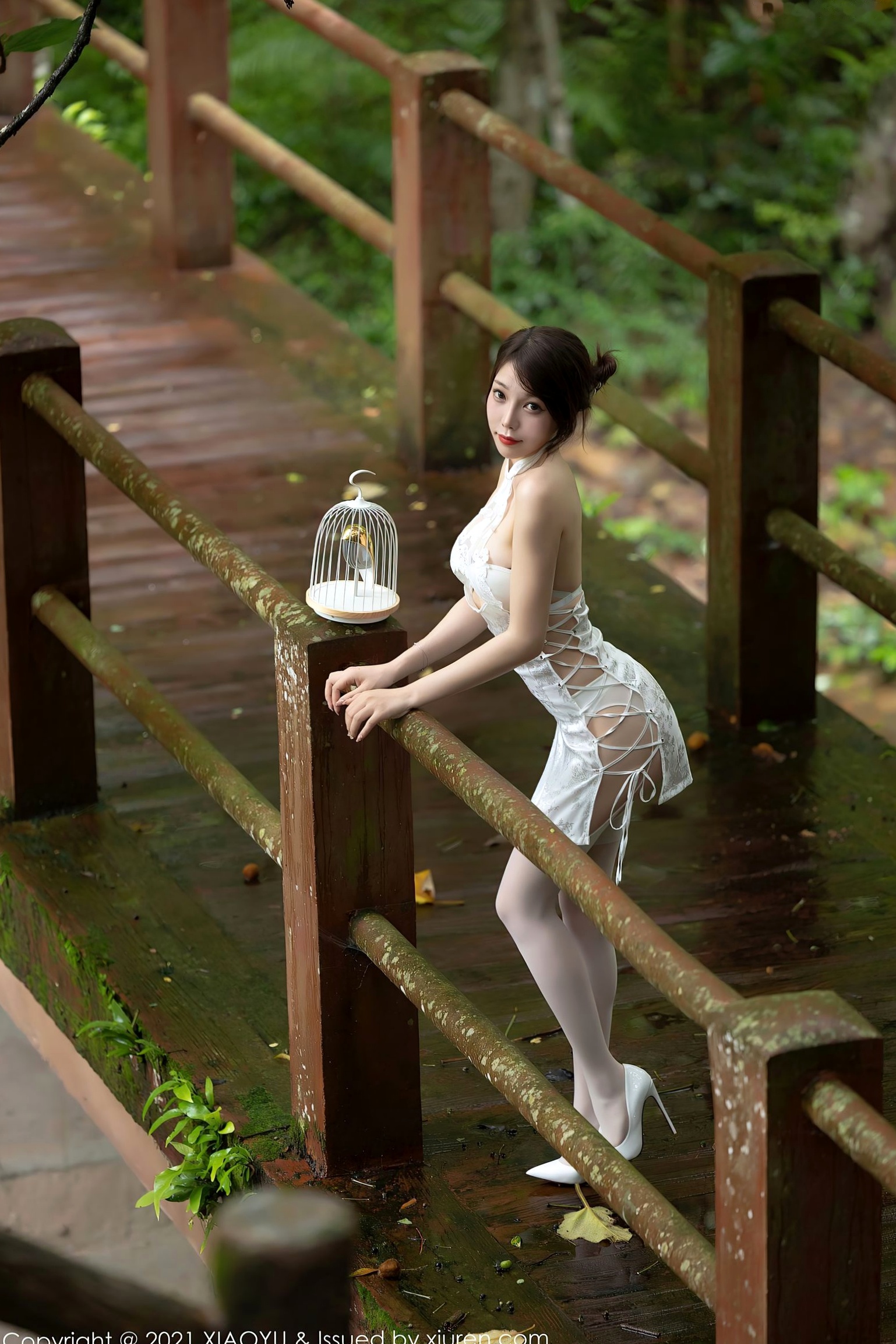 Gallery - XiaoYu语画界 - Painting World -588-芝芝-户外古韵旗袍写真-性感蕾丝吊带白丝视觉盛宴语画界 - Painting World 性感旗袍户外丝袜诱惑 芝芝女神私房照_秀色女神 - image 25