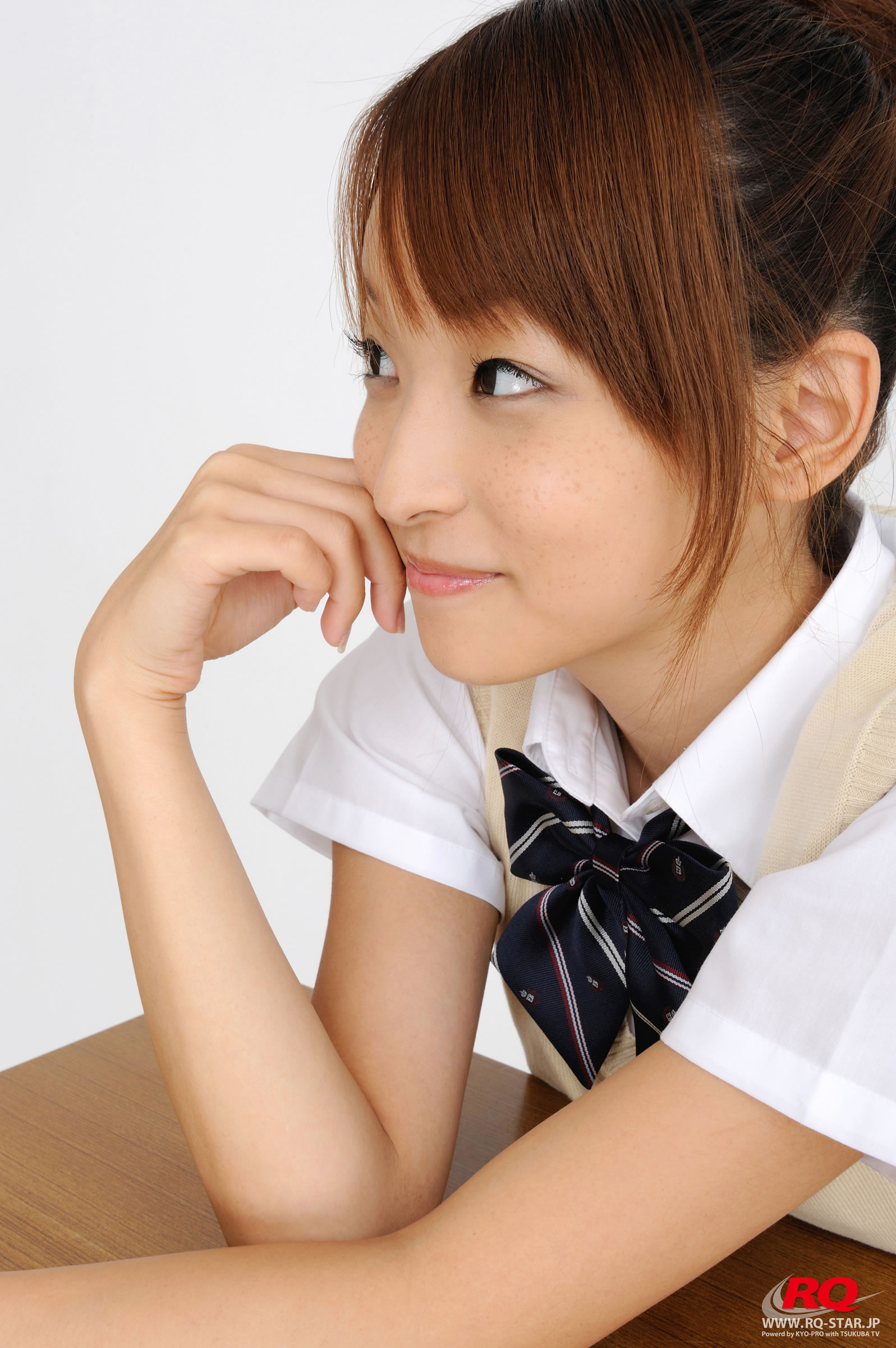 青木未央 [RQ-STAR]高清写真图NO.00097 Student Style
