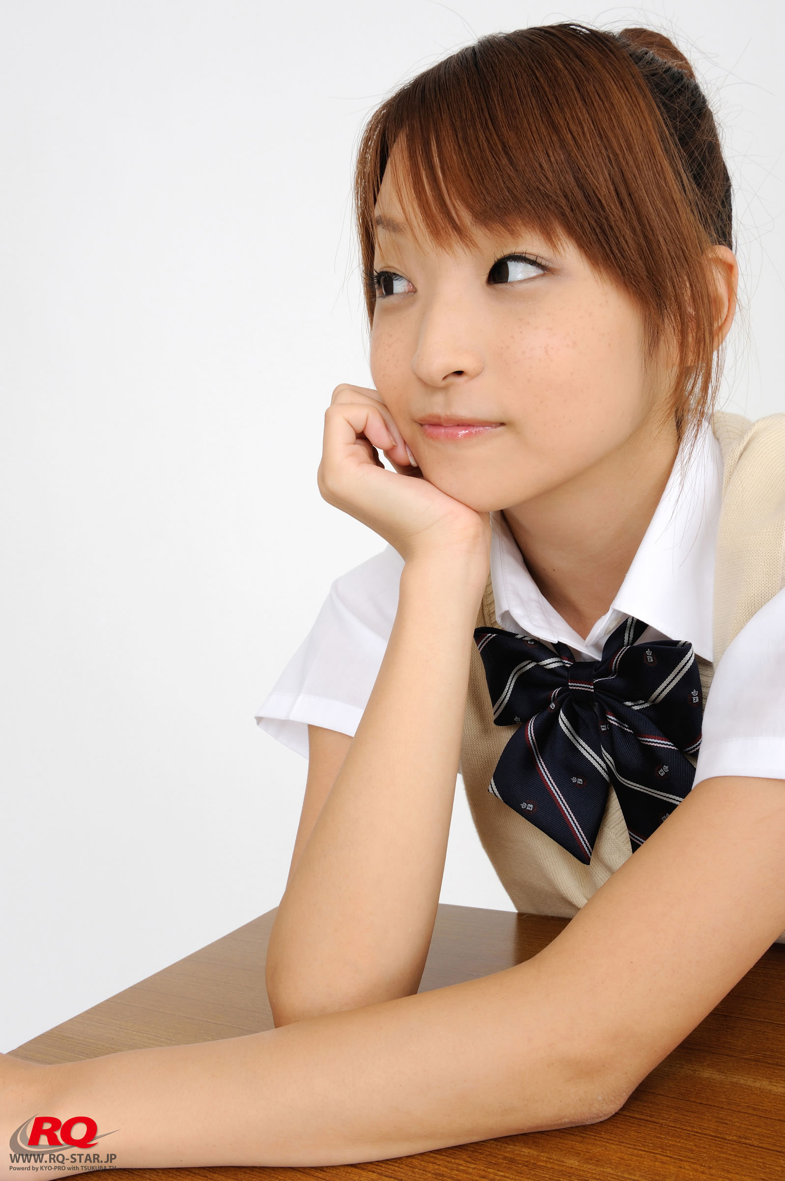 青木未央 [RQ-STAR]高清写真图NO.00097 Student Style