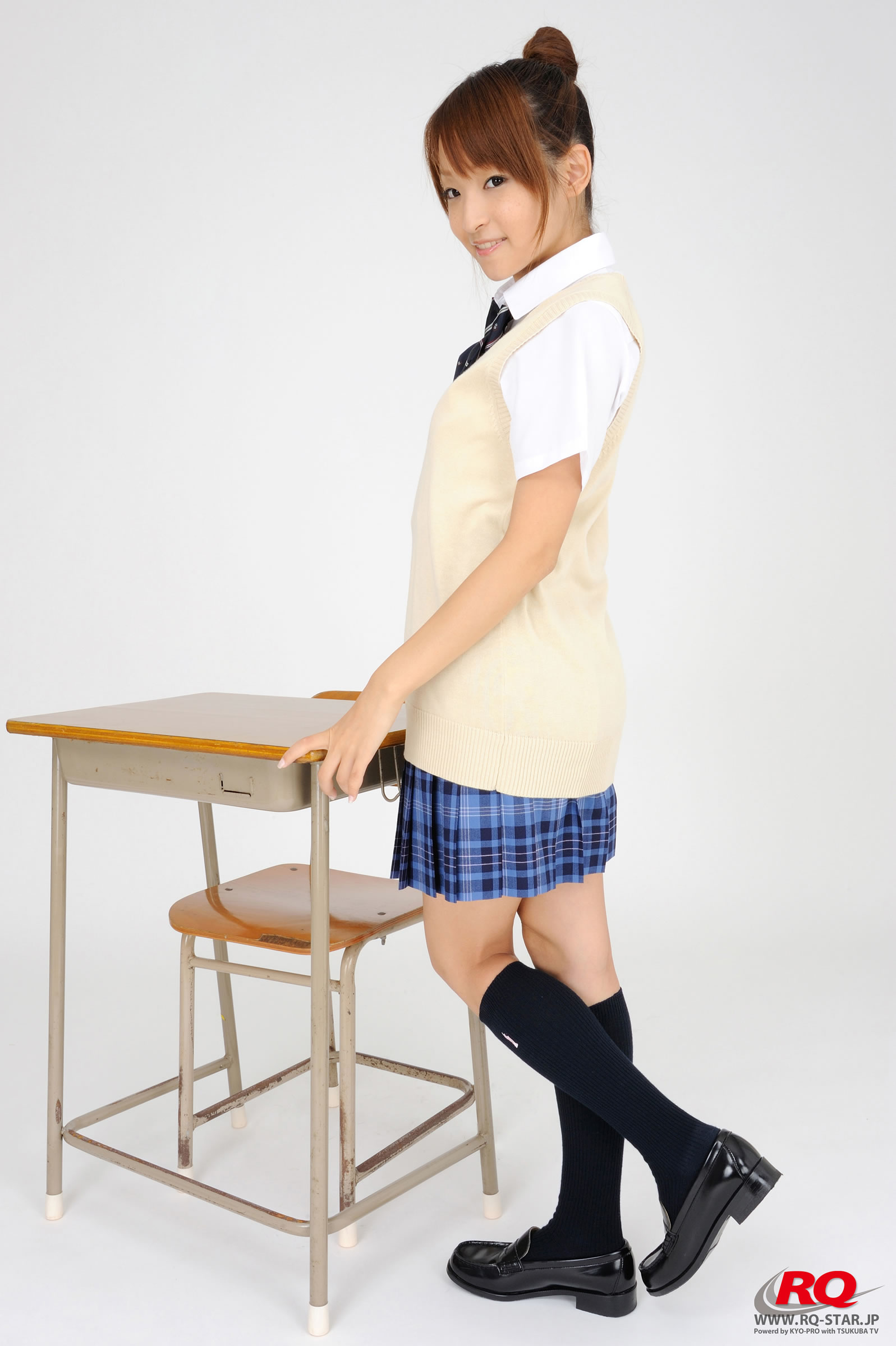 青木未央 [RQ-STAR]高清写真图NO.00097 Student Style