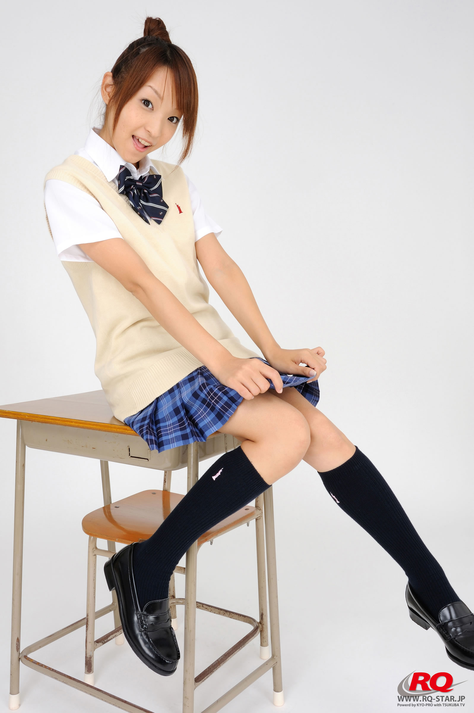 青木未央 [RQ-STAR]高清写真图NO.00097 Student Style
