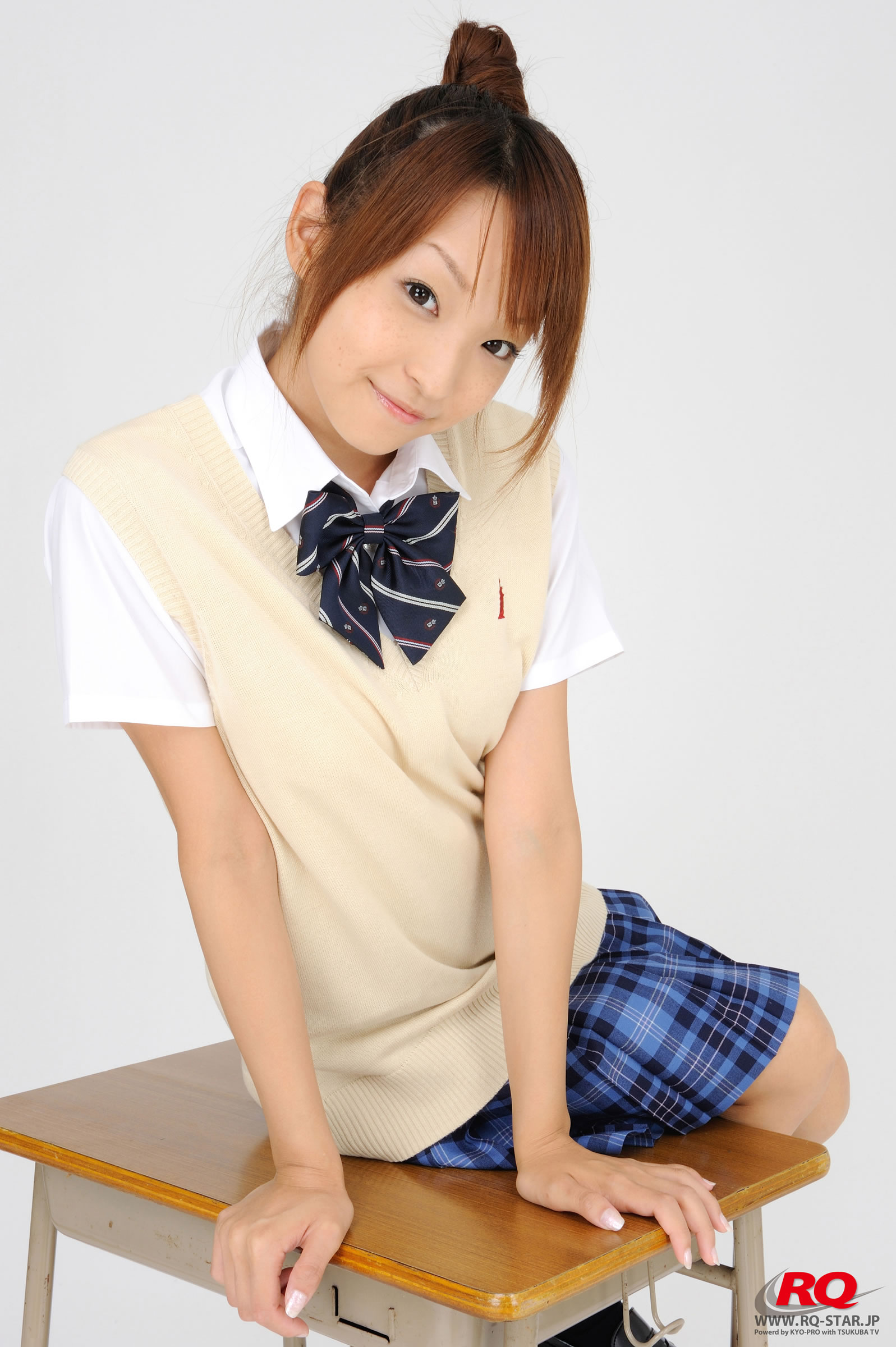 青木未央 [RQ-STAR]高清写真图NO.00097 Student Style