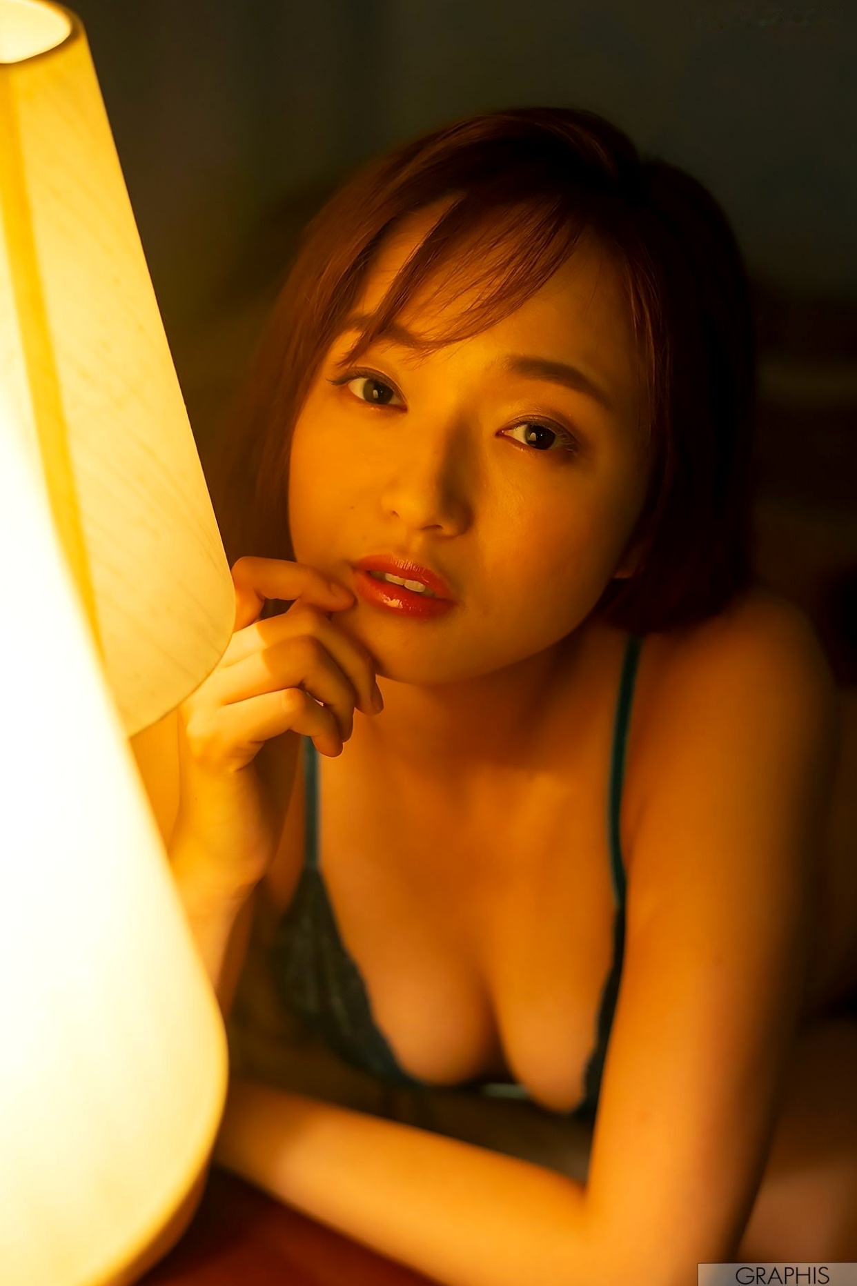 Gallery - Graphis山中真由美《Joy of love》精美写真：泳池私房诱惑，展现绰约身姿与极致性感日本性感诱惑私房照女神 山中真由美女神私房照_秀色女神 - image 126