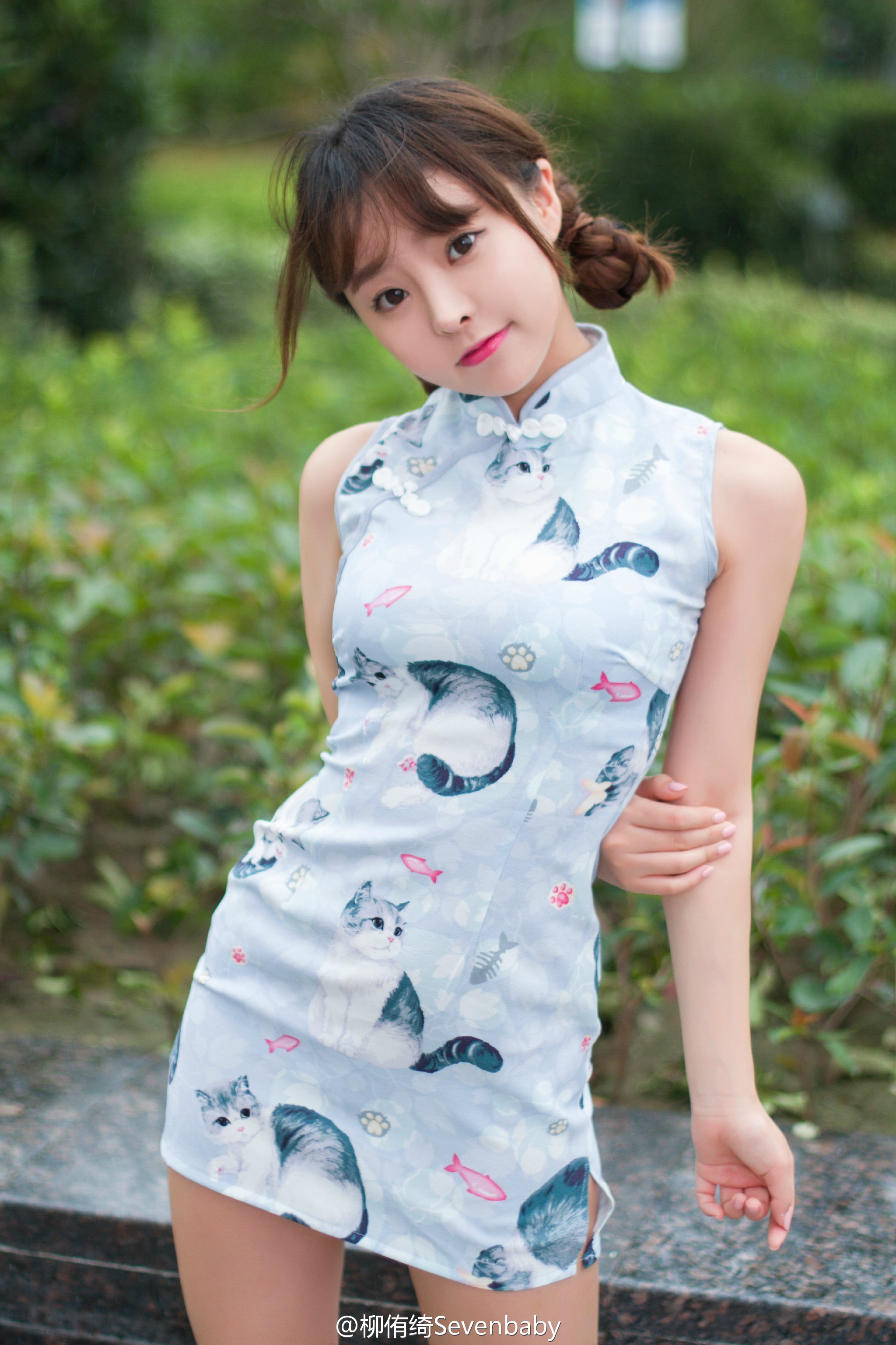 柳侑绮Sevenbaby 极品童颜巨乳俏皮私房照诱惑写真图