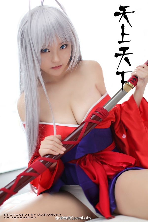柳侑绮Sevenbaby 极品童颜巨乳俏皮私房照诱惑写真图