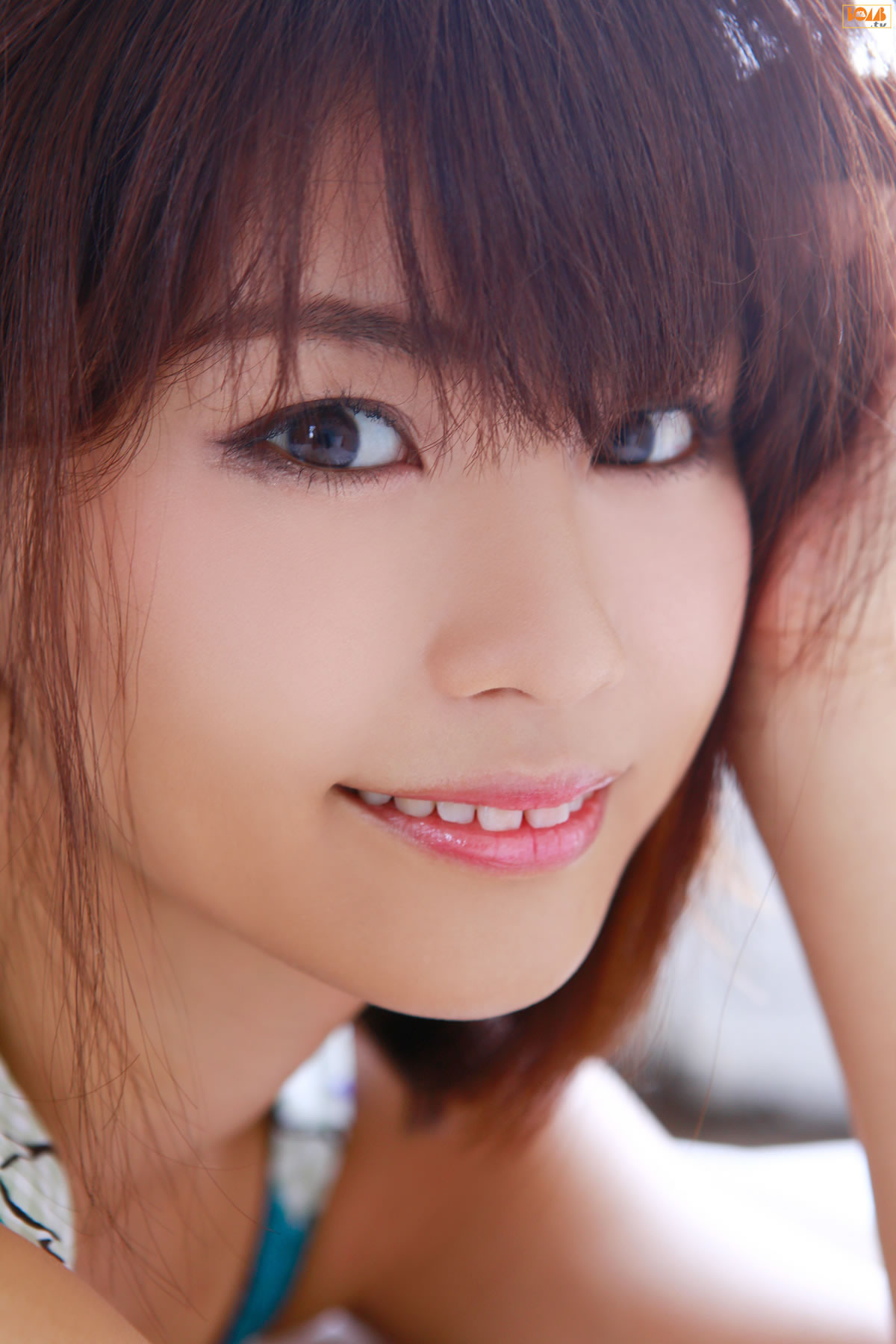安枝瞳 [BOMB.tv]高清写真图GRAVURE Channel 2015年07月号