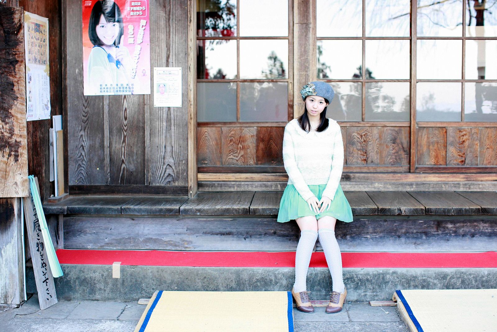 小池里奈-《卒業～お藏だし秘藏カシト～》[Ys Web]高清写真图Vol.500