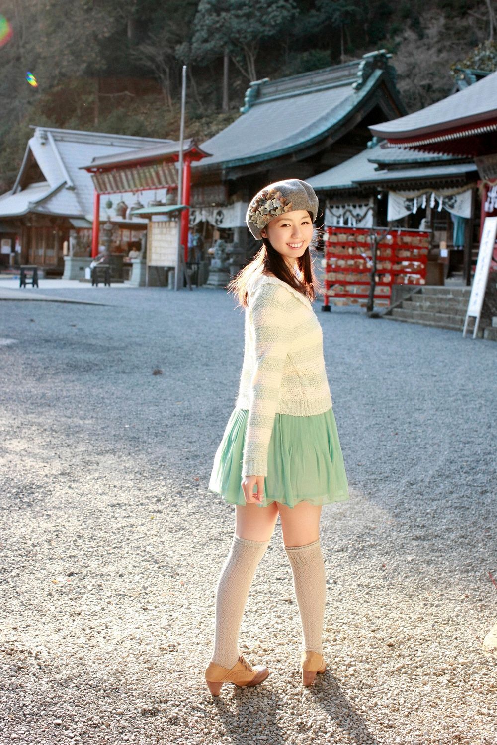 小池里奈-《卒業～お藏だし秘藏カシト～》[Ys Web]高清写真图Vol.500