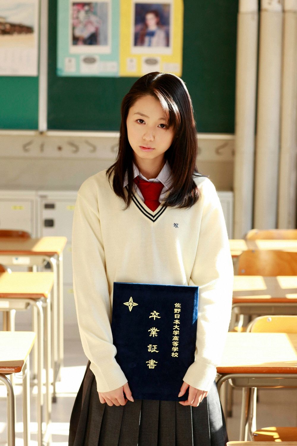 小池里奈-《卒業～お藏だし秘藏カシト～》[Ys Web]高清写真图Vol.500