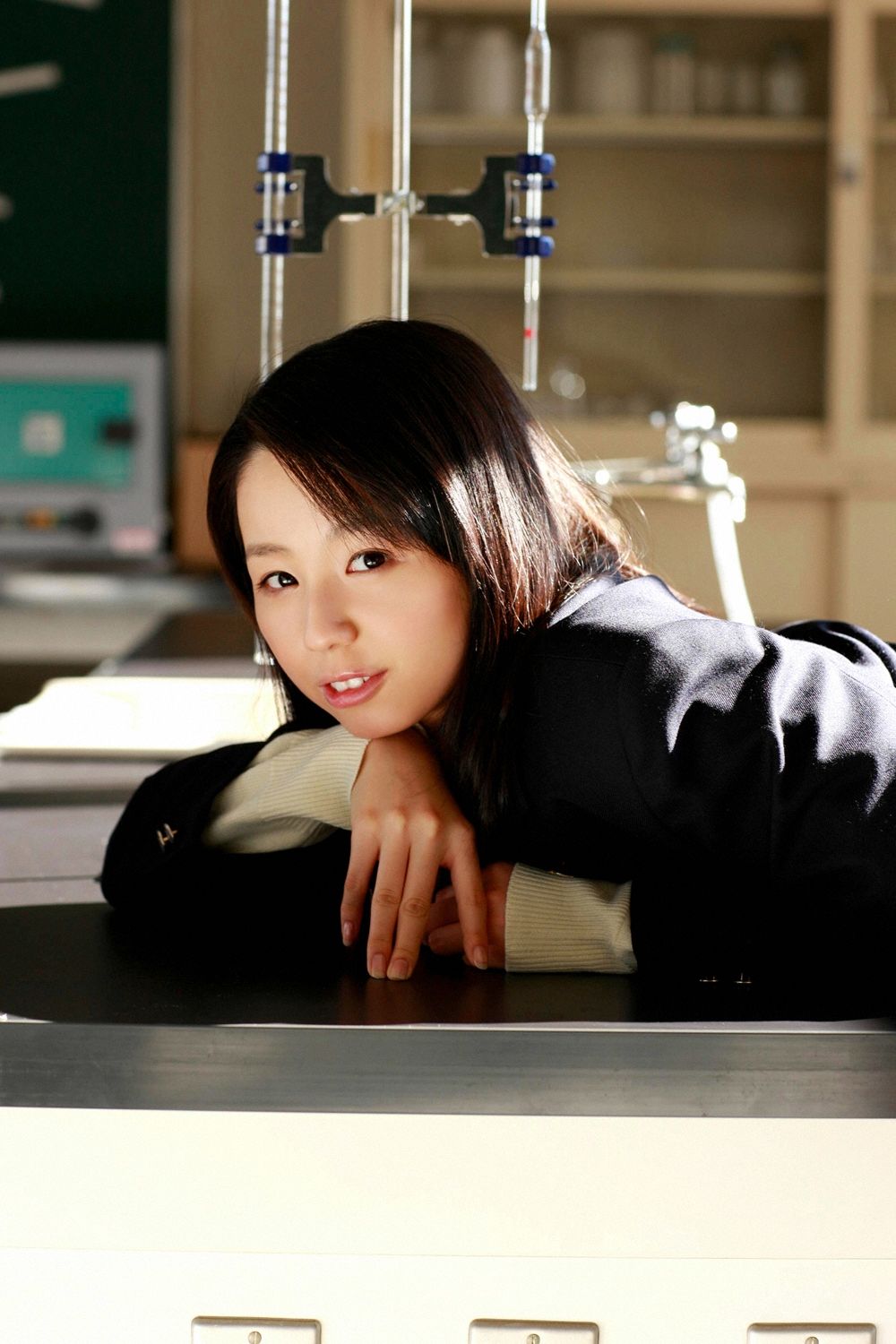小池里奈-《卒業～お藏だし秘藏カシト～》[Ys Web]高清写真图Vol.500