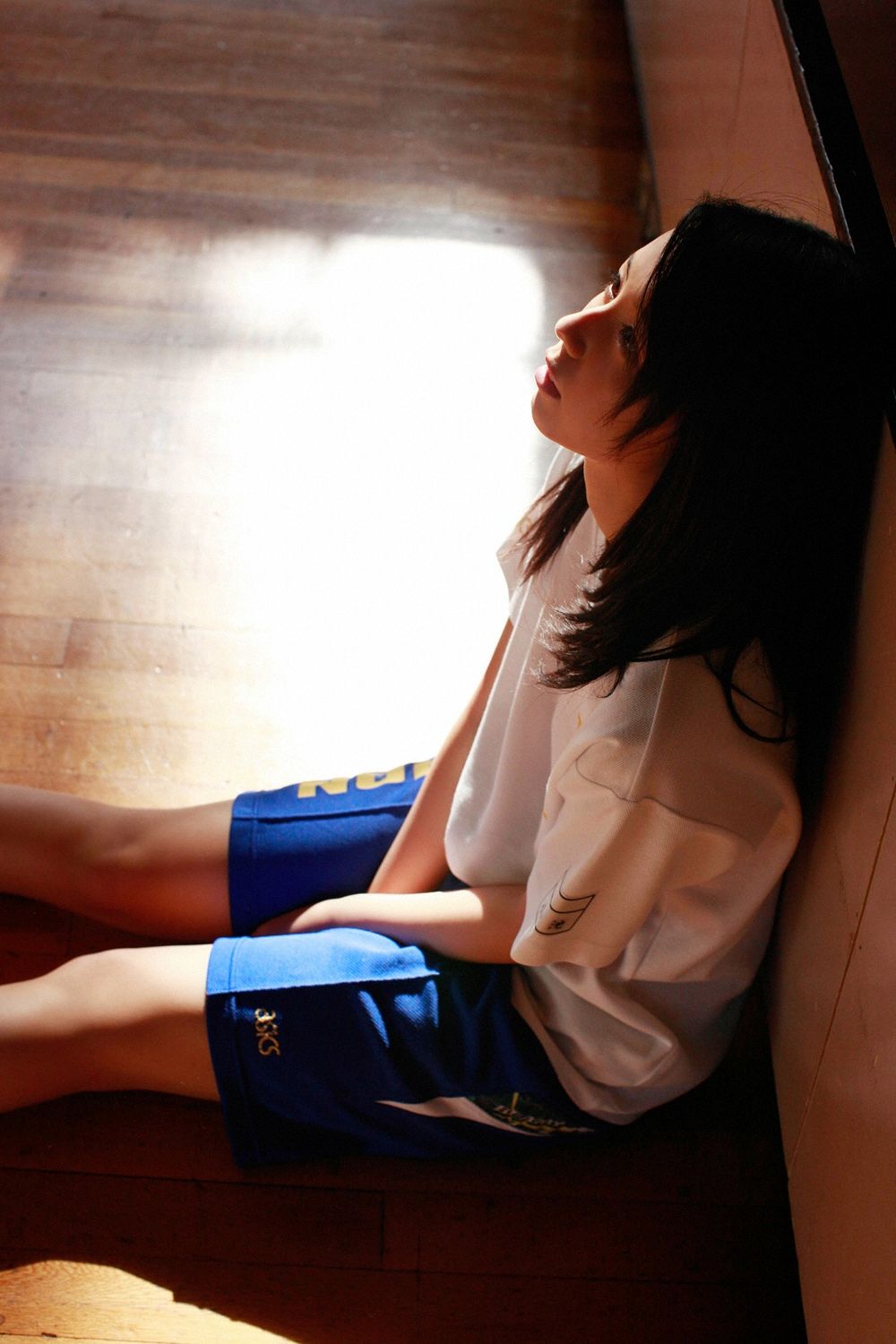 小池里奈-《卒業～お藏だし秘藏カシト～》[Ys Web]高清写真图Vol.500