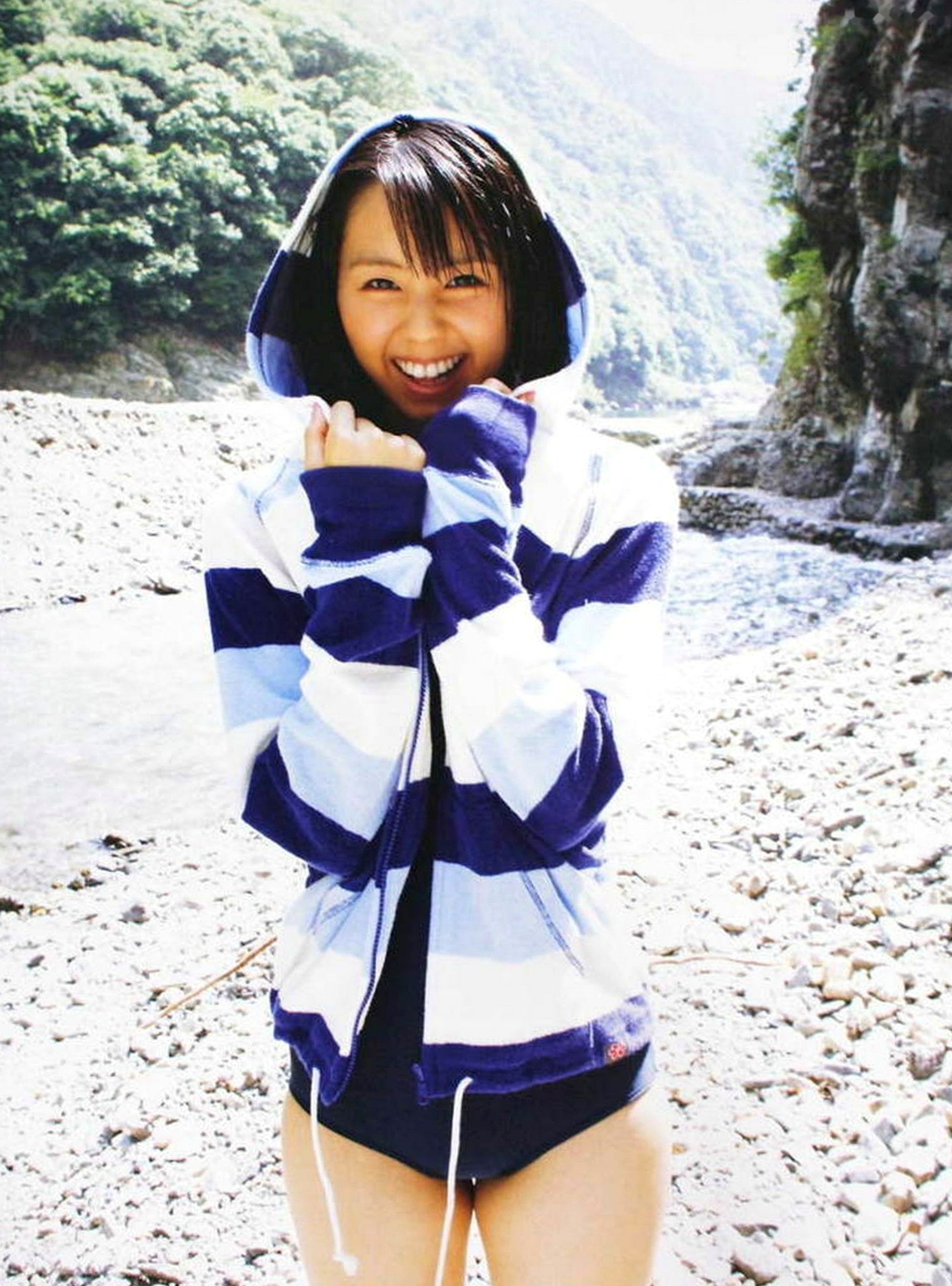 Gallery - PB写真集_小池里奈 《17歲》 青春时光 清新海边与治愈私房写真系列 [58P]治愈系清新萝莉私房照 小池里奈女神私房照_秀色女神 - image 16