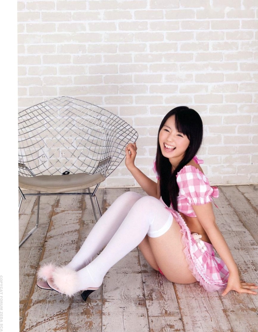 Gallery - PB写真集_小池里奈 《サブリナ》 清纯萝莉泳装写真，清新居家与泳池清凉少女，治愈系元气美少女图集[81P]清纯泳池治愈系萝莉日本 小池里奈女神私房照_秀色女神 - image 50