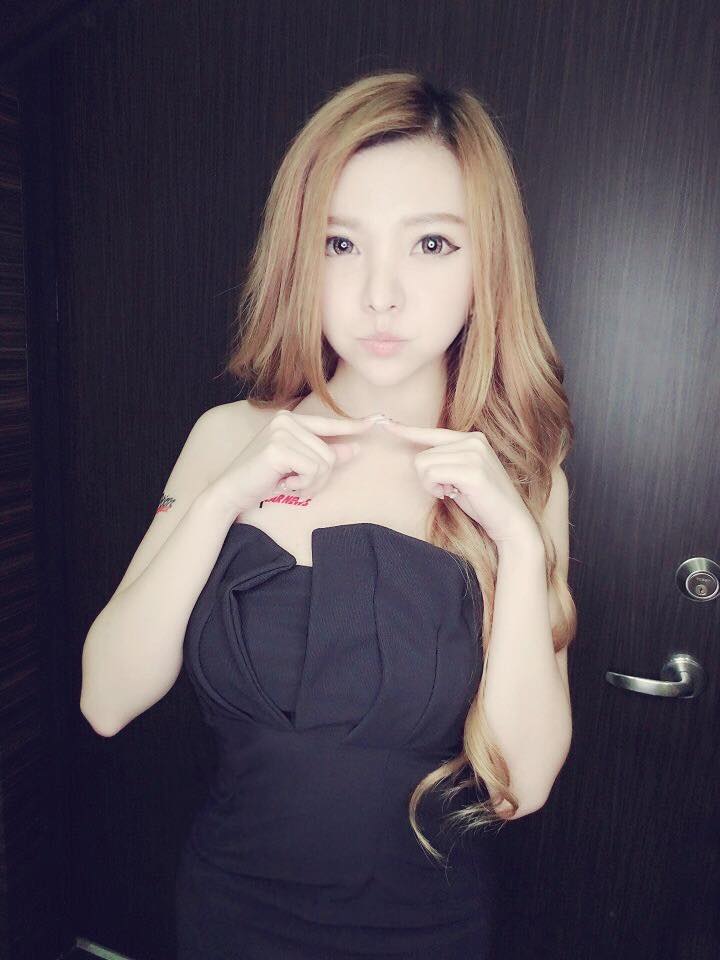 奶精(李玟儒) 22寸小蛮腰漂亮麻豆