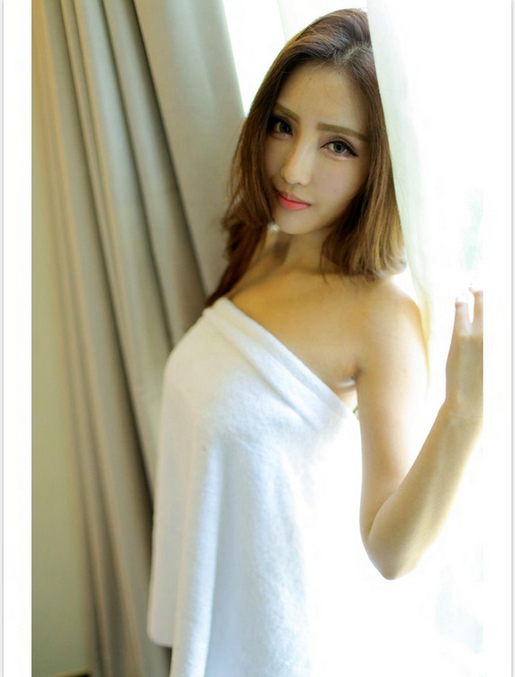 模特赵芸 E级诱惑写真图