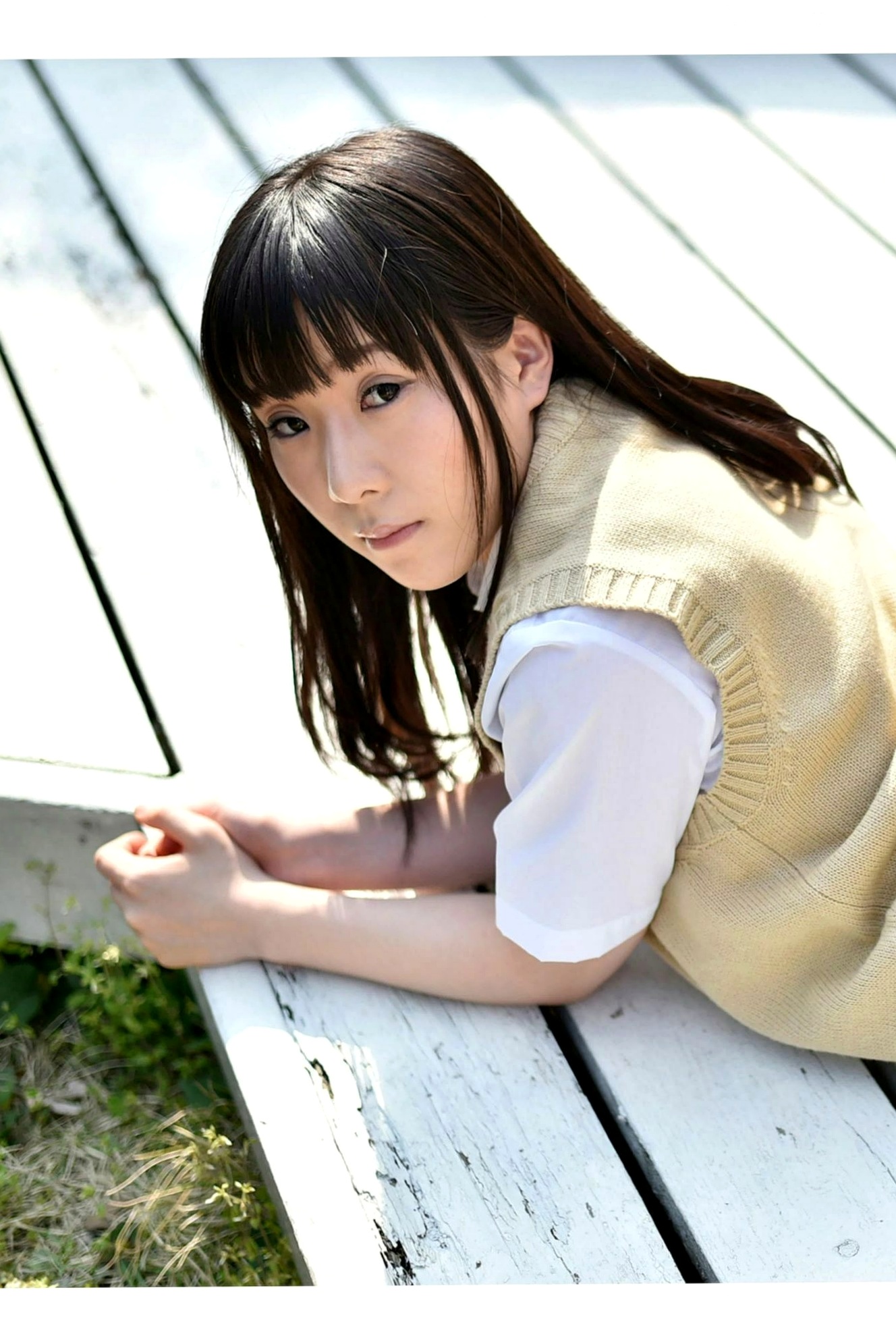 Gallery - PB写真集_雨宮留菜《女子校生 萌える絶対領域》——清纯校服制服诱惑与性感比基尼私房写真，童颜巨乳尽显绝美诱惑日本校服童颜巨乳内衣清纯 雨宫留菜女神私房照_秀色女神 - image 8