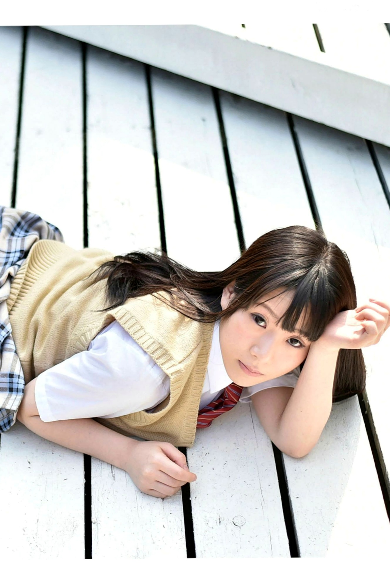 Gallery - PB写真集_雨宮留菜《女子校生 萌える絶対領域》——清纯校服制服诱惑与性感比基尼私房写真，童颜巨乳尽显绝美诱惑日本校服童颜巨乳内衣清纯 雨宫留菜女神私房照_秀色女神 - image 42