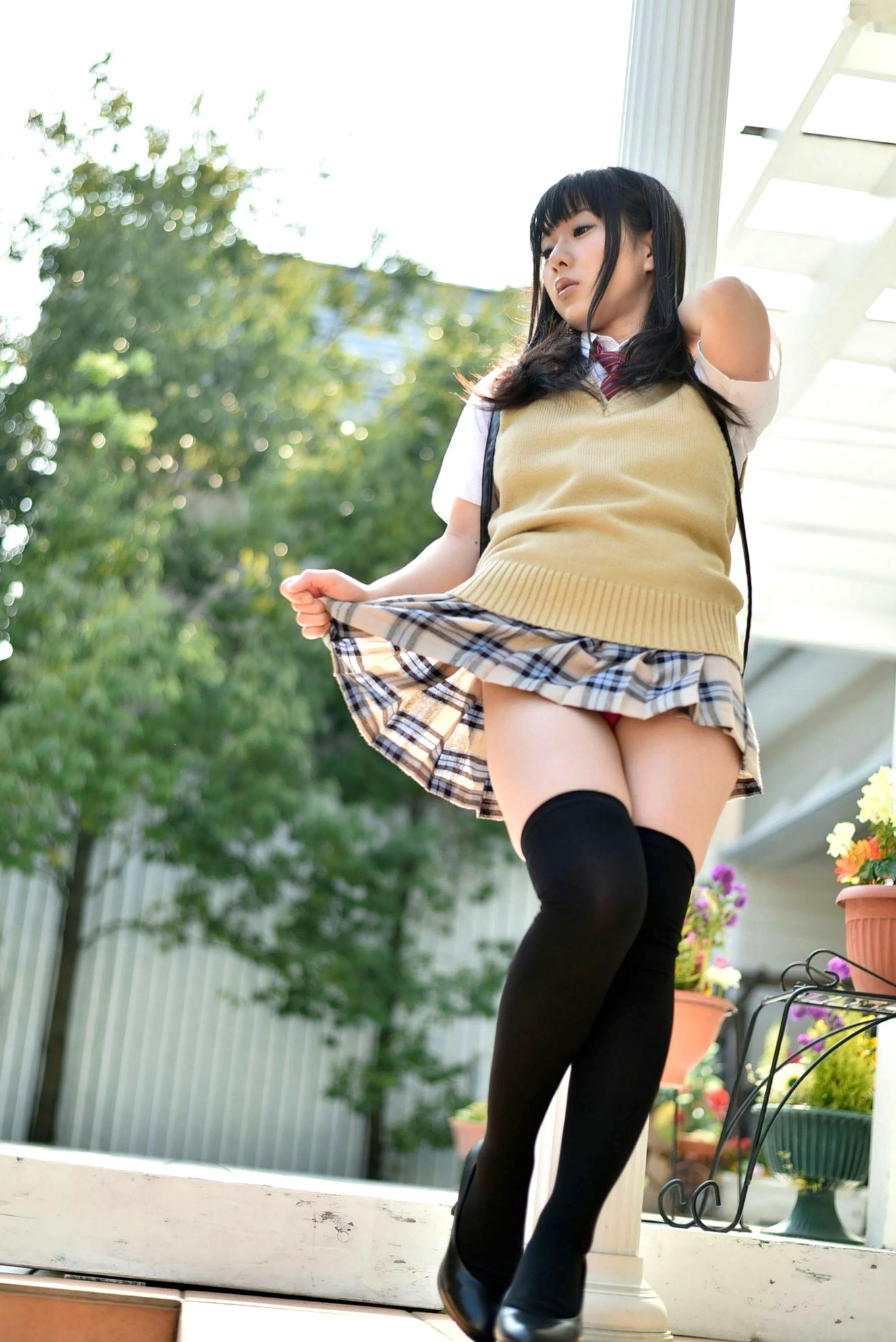 Gallery - PB写真集_雨宮留菜《女子校生 萌える絶対領域》——清纯校服制服诱惑与性感比基尼私房写真，童颜巨乳尽显绝美诱惑日本校服童颜巨乳内衣清纯 雨宫留菜女神私房照_秀色女神 - image 44