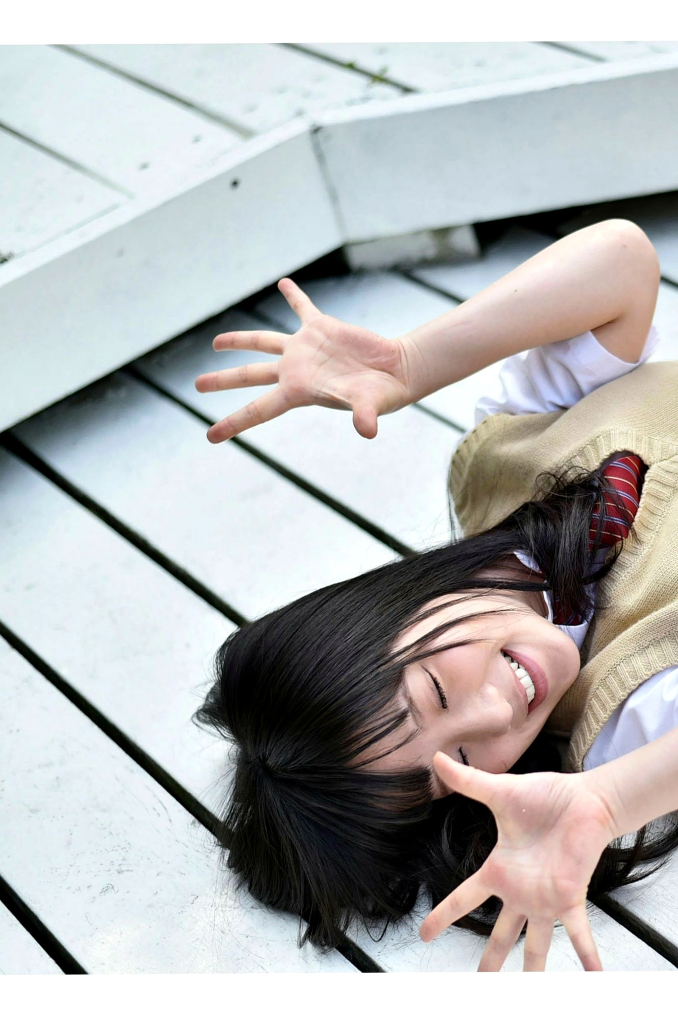 Gallery - PB写真集_雨宮留菜《女子校生 萌える絶対領域》——清纯校服制服诱惑与性感比基尼私房写真，童颜巨乳尽显绝美诱惑日本校服童颜巨乳内衣清纯 雨宫留菜女神私房照_秀色女神 - image 48