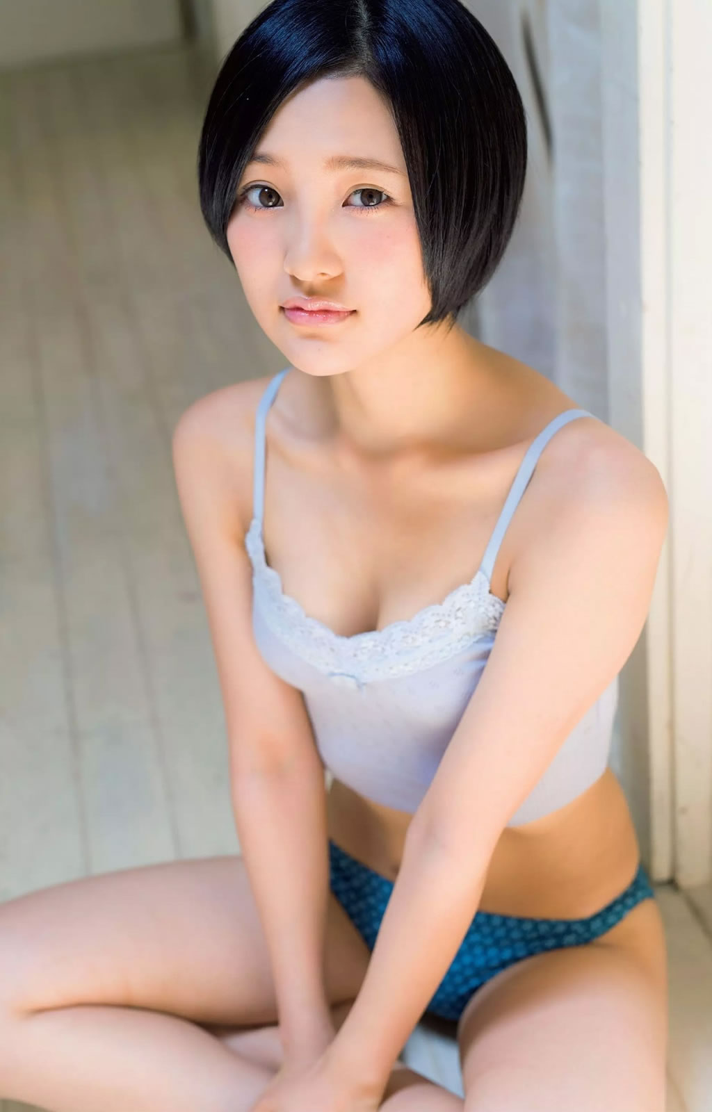 [Weekly Playboy]高清写真图2014 No.40 安达佑実 儿玉遥 朝长美桜 滝口ひかり 三原勇希 中村静香 桥本マナミ 石桥杏奈 绪川りお 由爱可奈