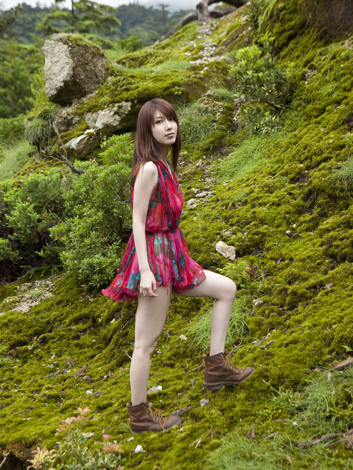 小林惠美(小林恵美)-《INNER FOREST》[Sabra]高清写真图套图写真图集