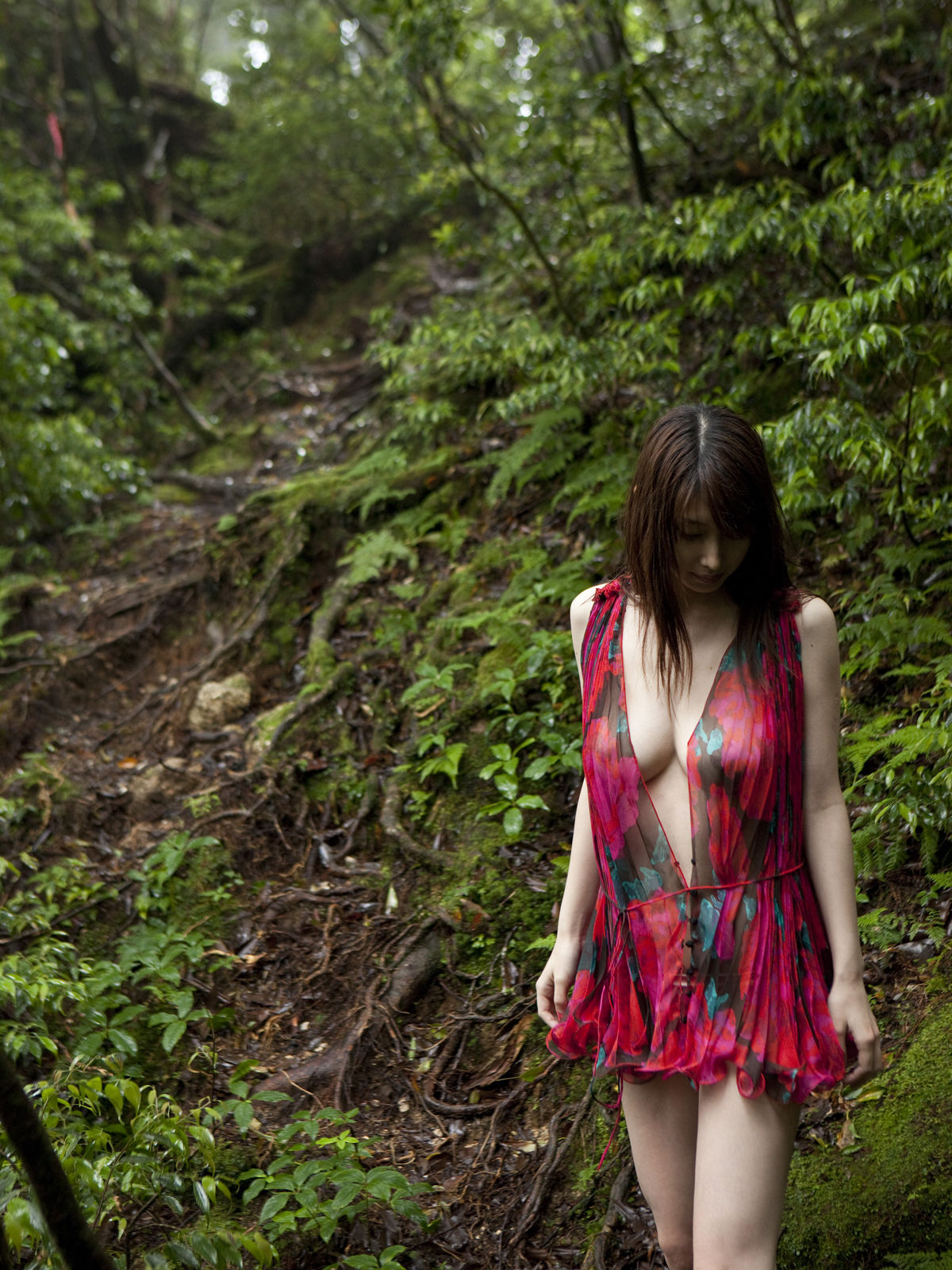小林惠美(小林恵美)-《INNER FOREST》[Sabra]高清写真图套图写真图集