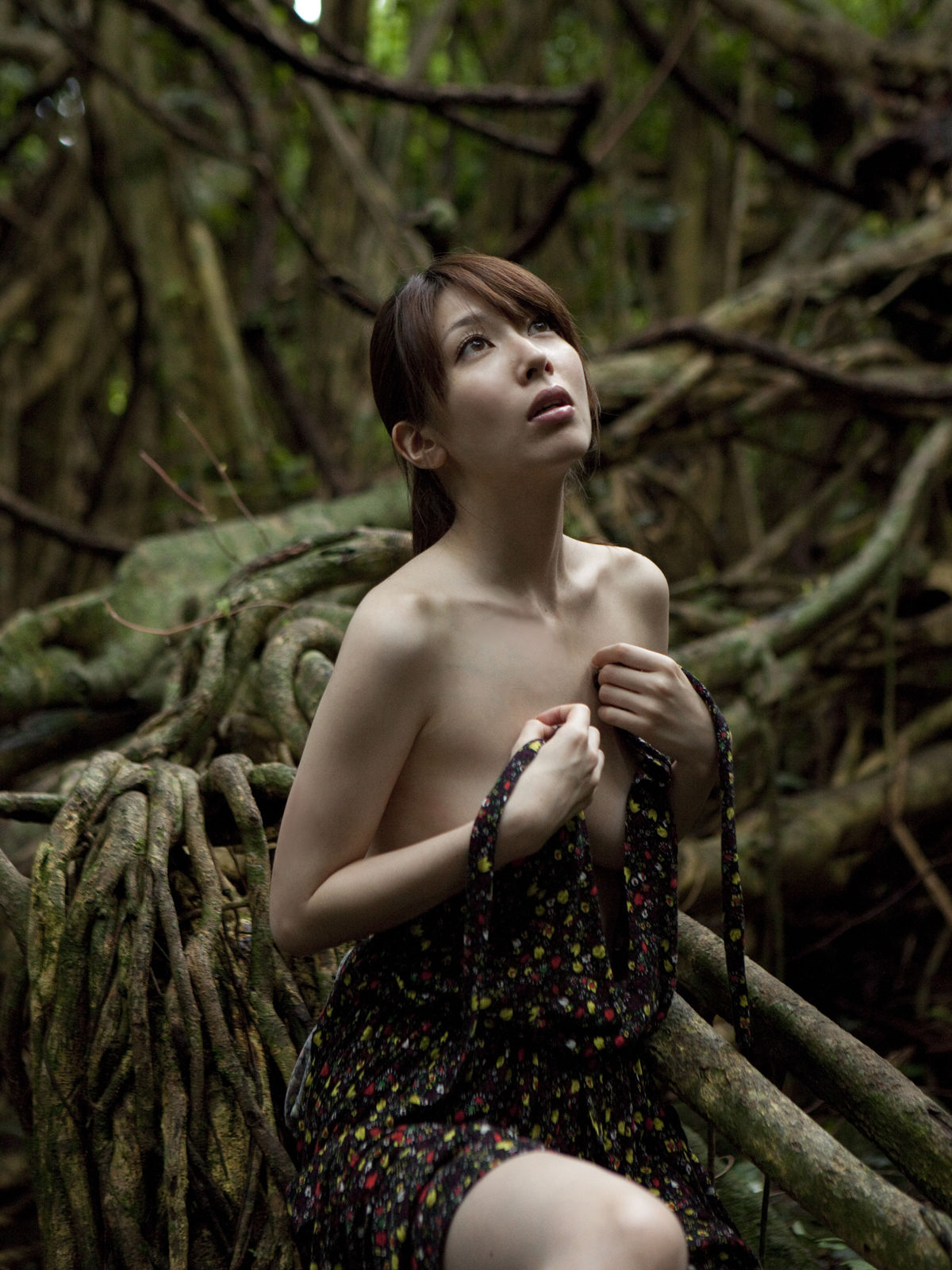 小林惠美(小林恵美)-《INNER FOREST》[Sabra]高清写真图套图写真图集