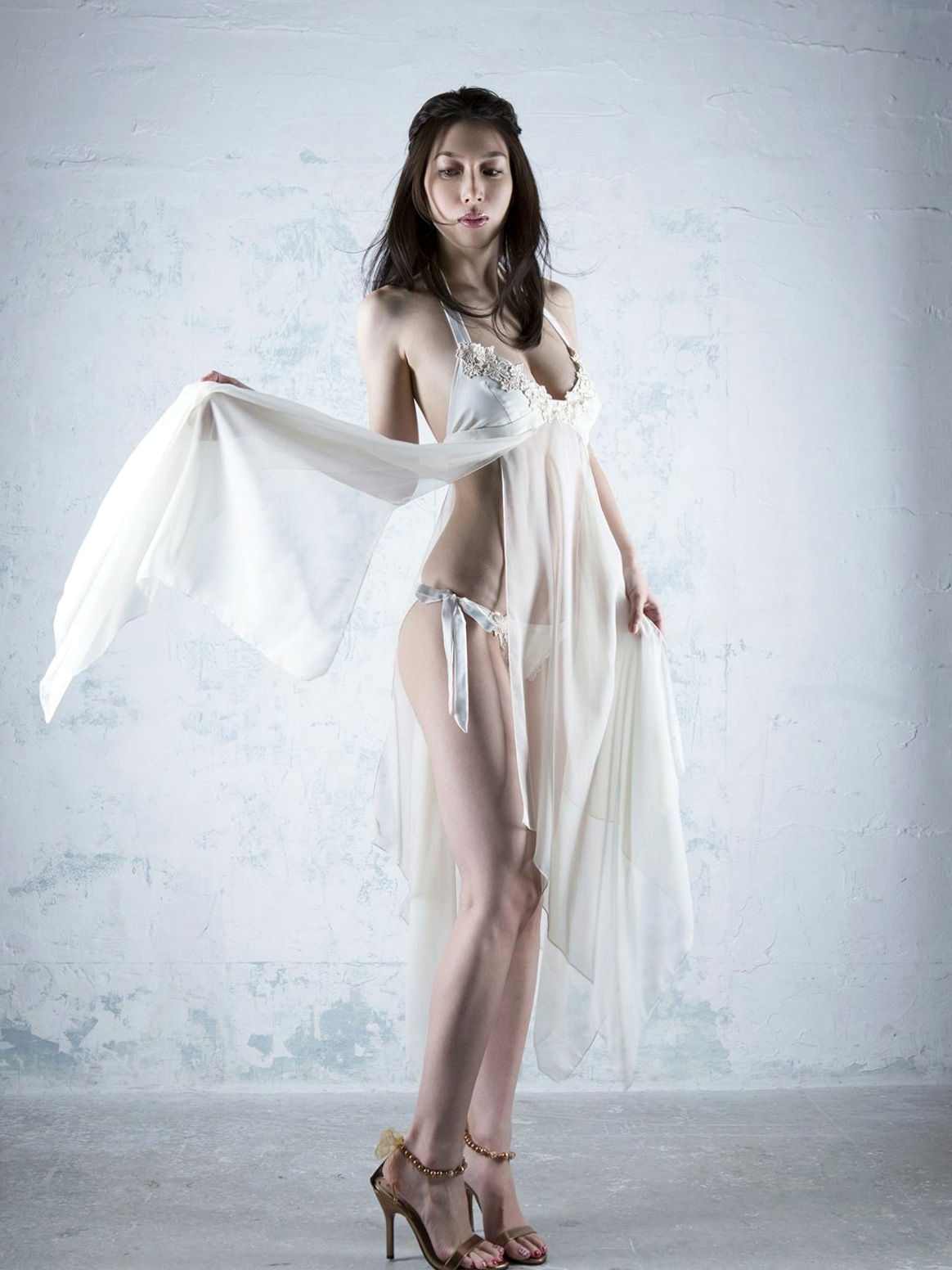 Gallery - Sabra_小林恵美《BLACK_WHITE》 写真集 Cover Girl [100P]日本 小林惠美女神私房照_秀色女神 - image 25